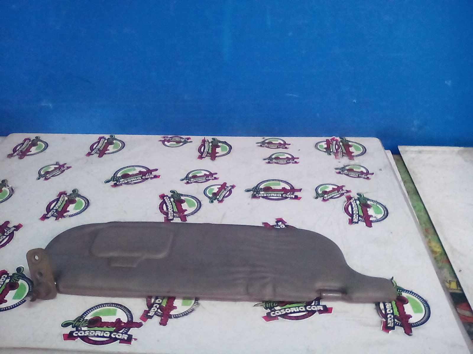 Aletta Parasole Parabrezza Destro MR915117 Usato