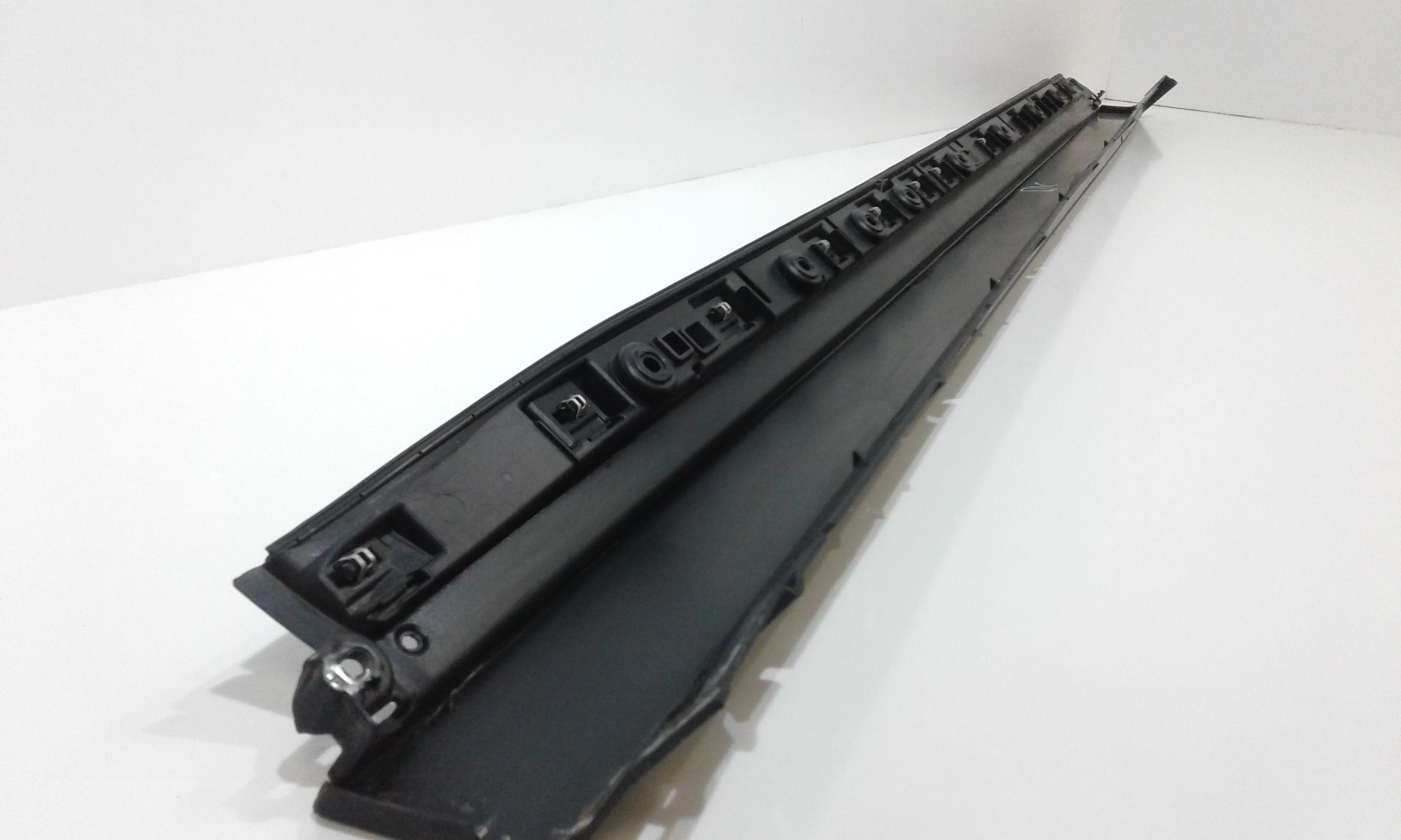 Modanatura Sottoporta Destro 9Y0853858AOK1 Usato