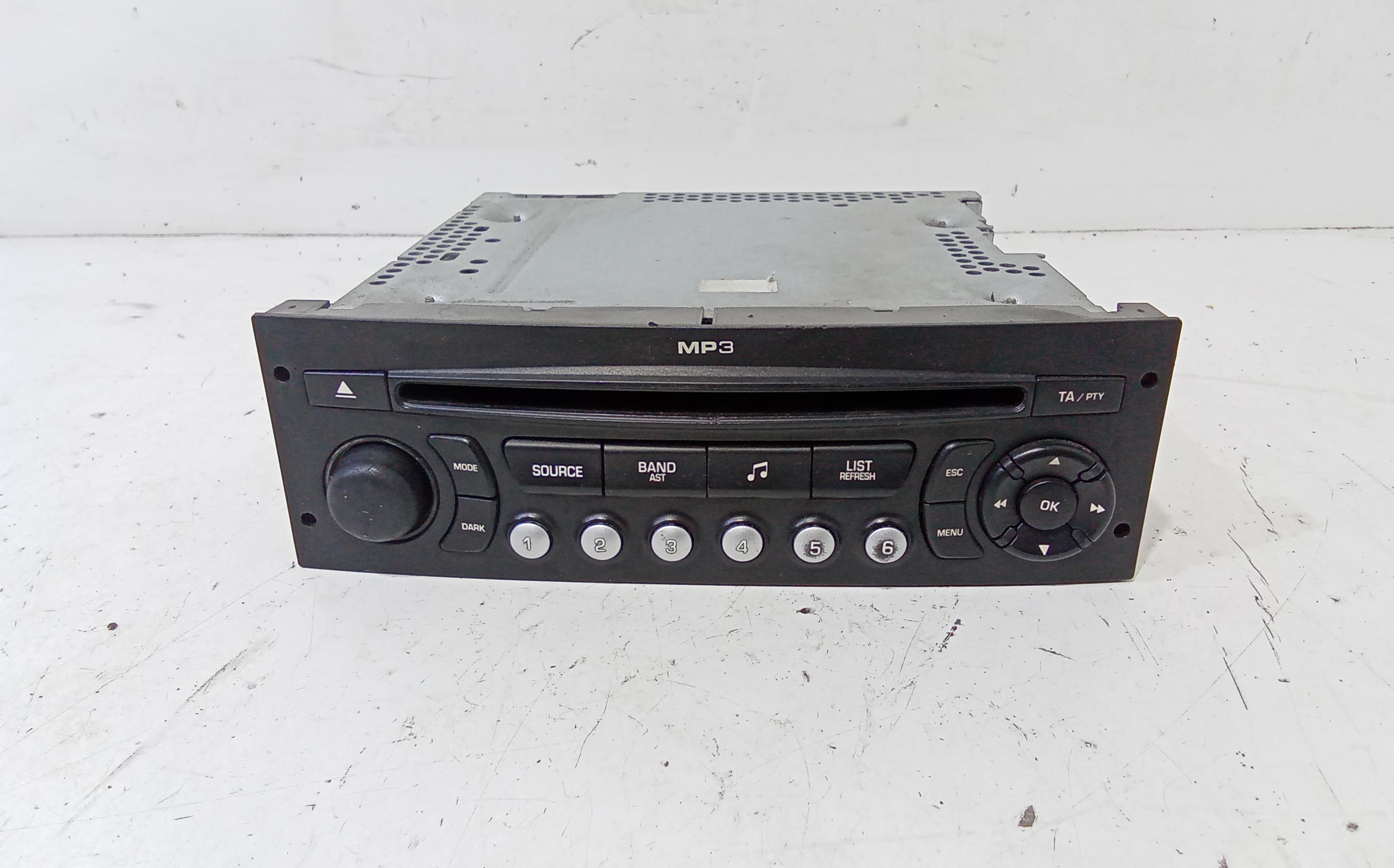 Autoradio 6574A2 Usato