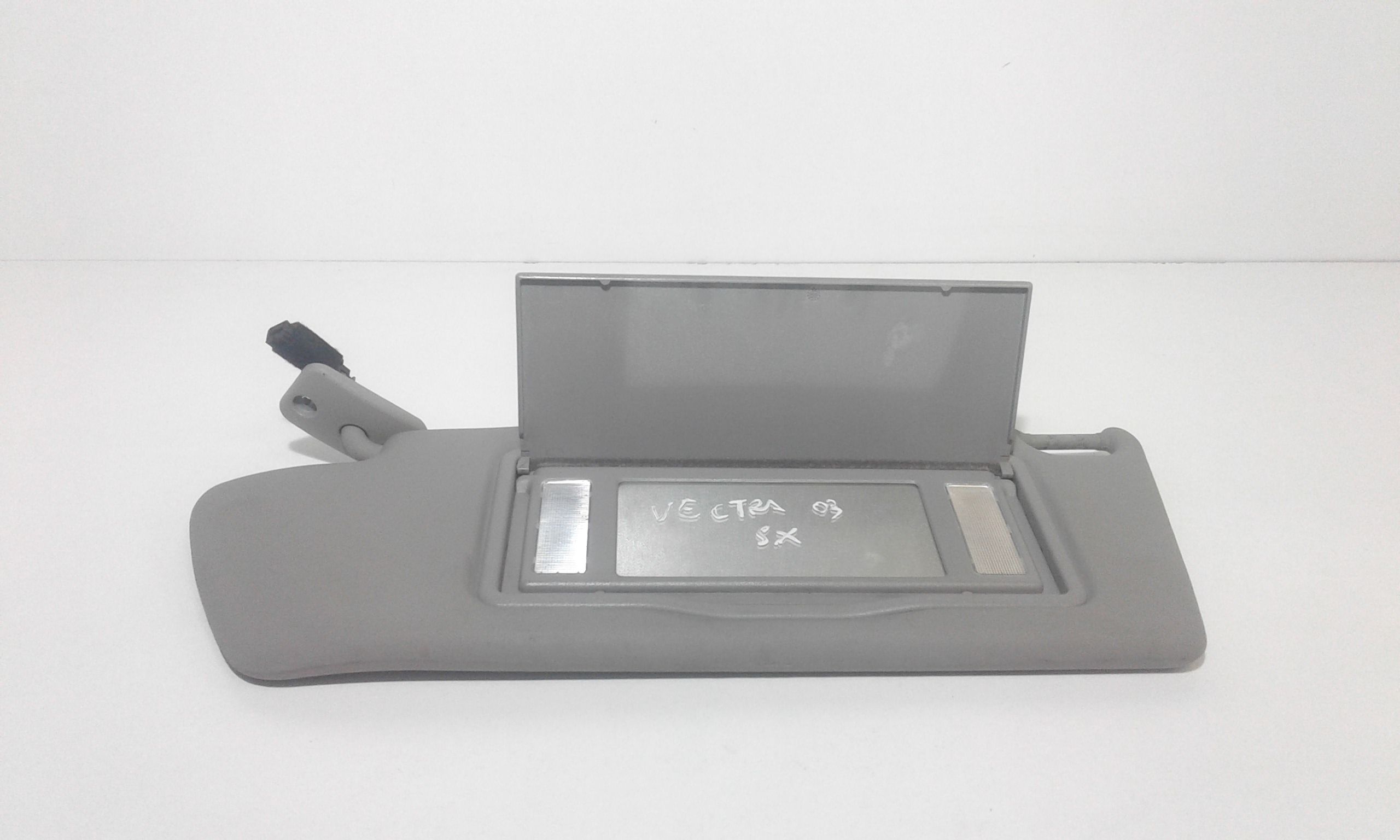 Aletta Parasole Parabrezza Sinistro 13281678 Usato