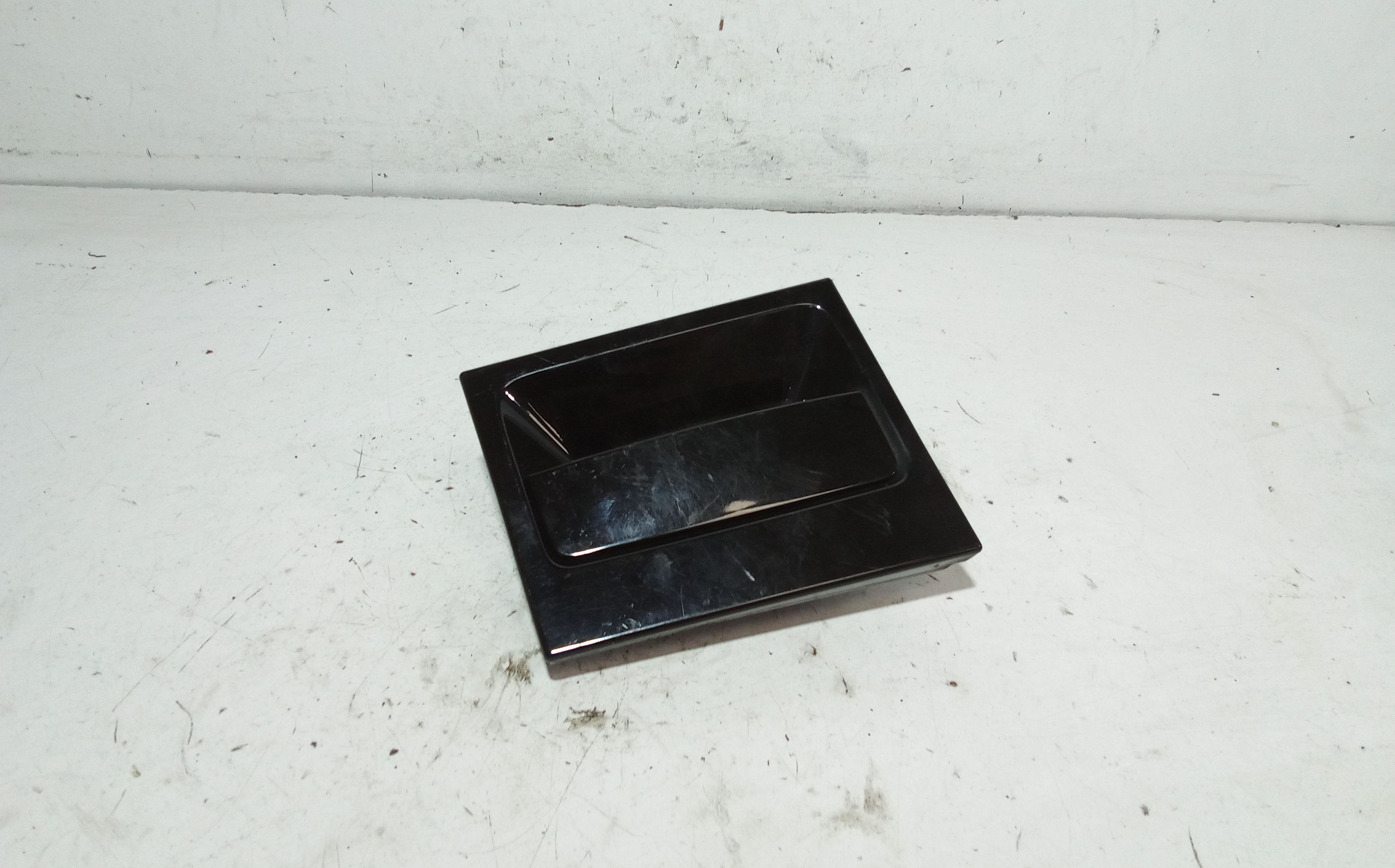 Maniglia Porta Post. Sinistro 5J7839205A041 Usato