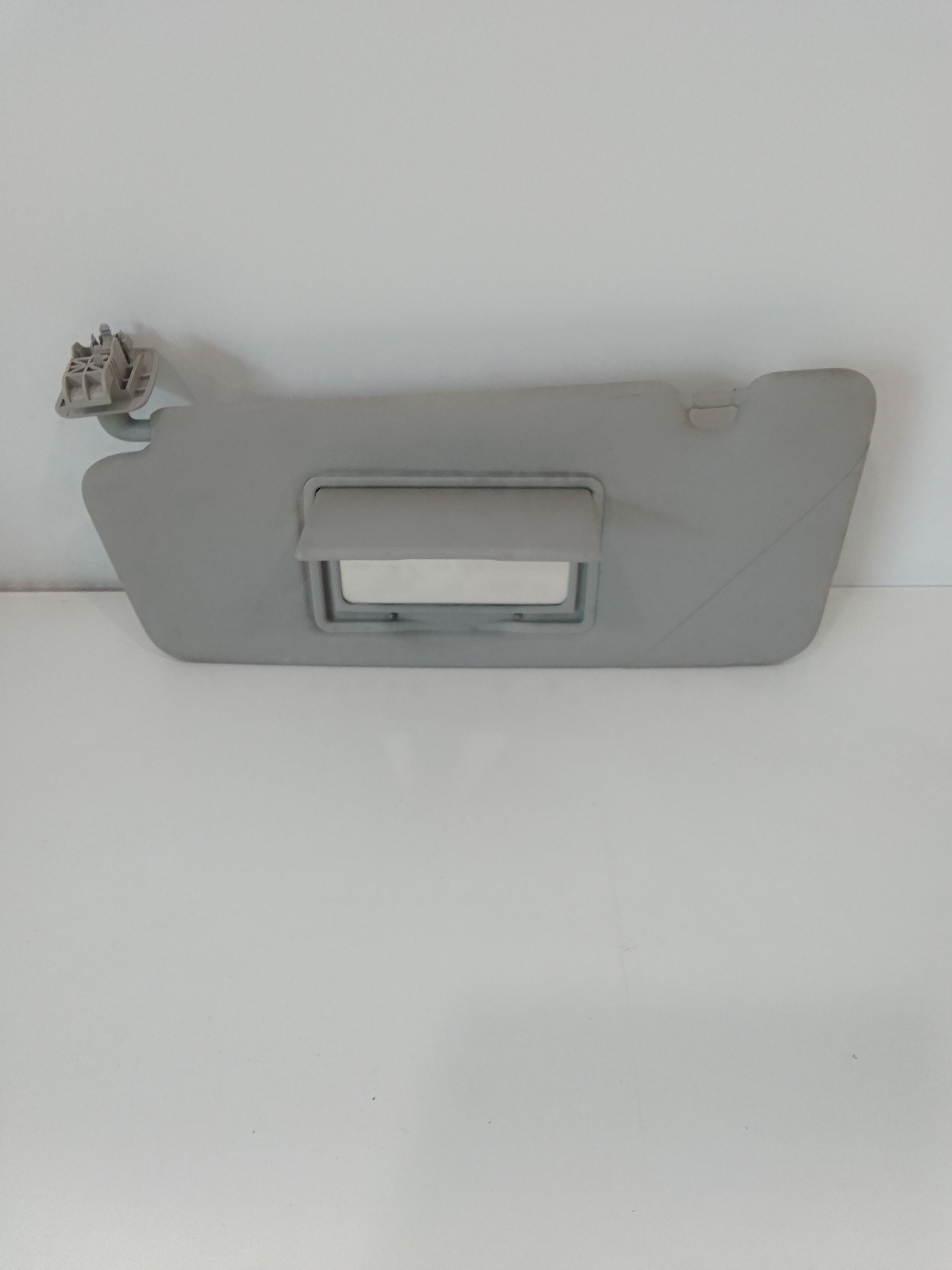 Aletta Parasole Parabrezza Sinistro 964012136R Usato