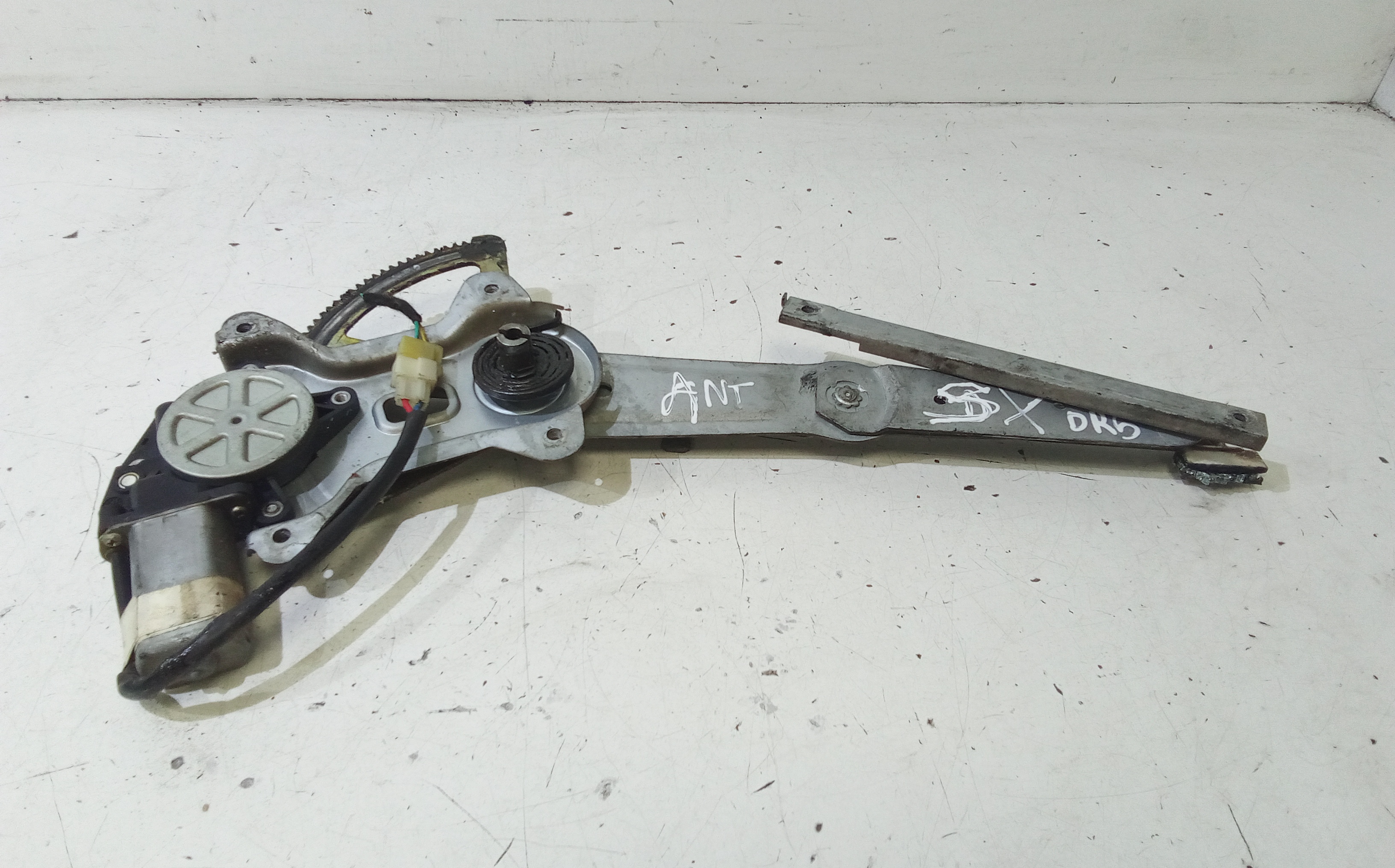 Alzacristallo Porta Ant. Sinistro Usato