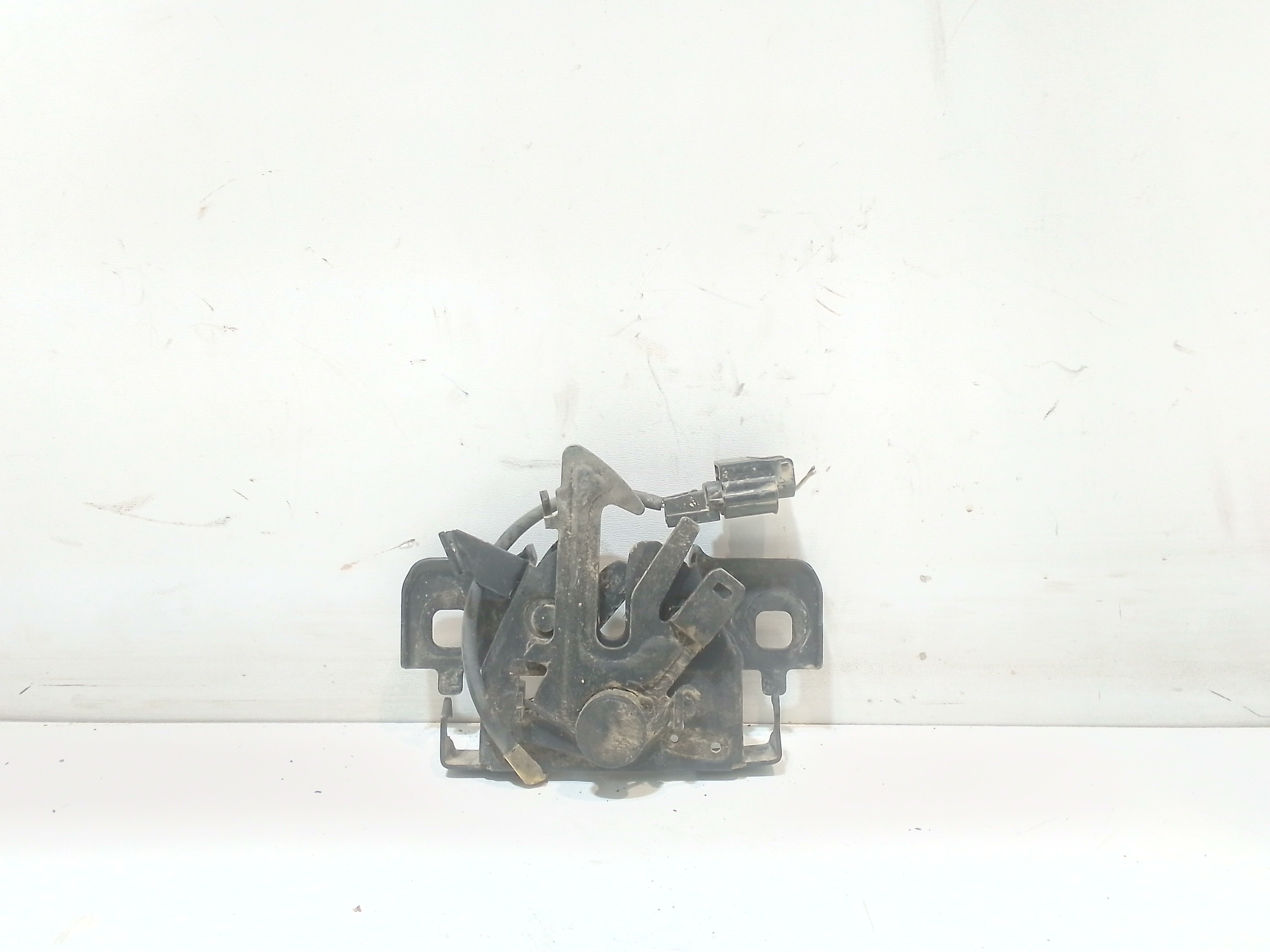 Serratura Cofano Ant. 656011705R Usato