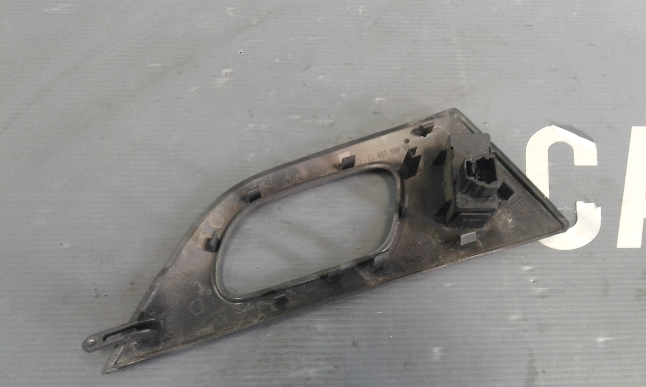 Interruttore Alzacristalli Porta Post. Destro 6554E8 Usato