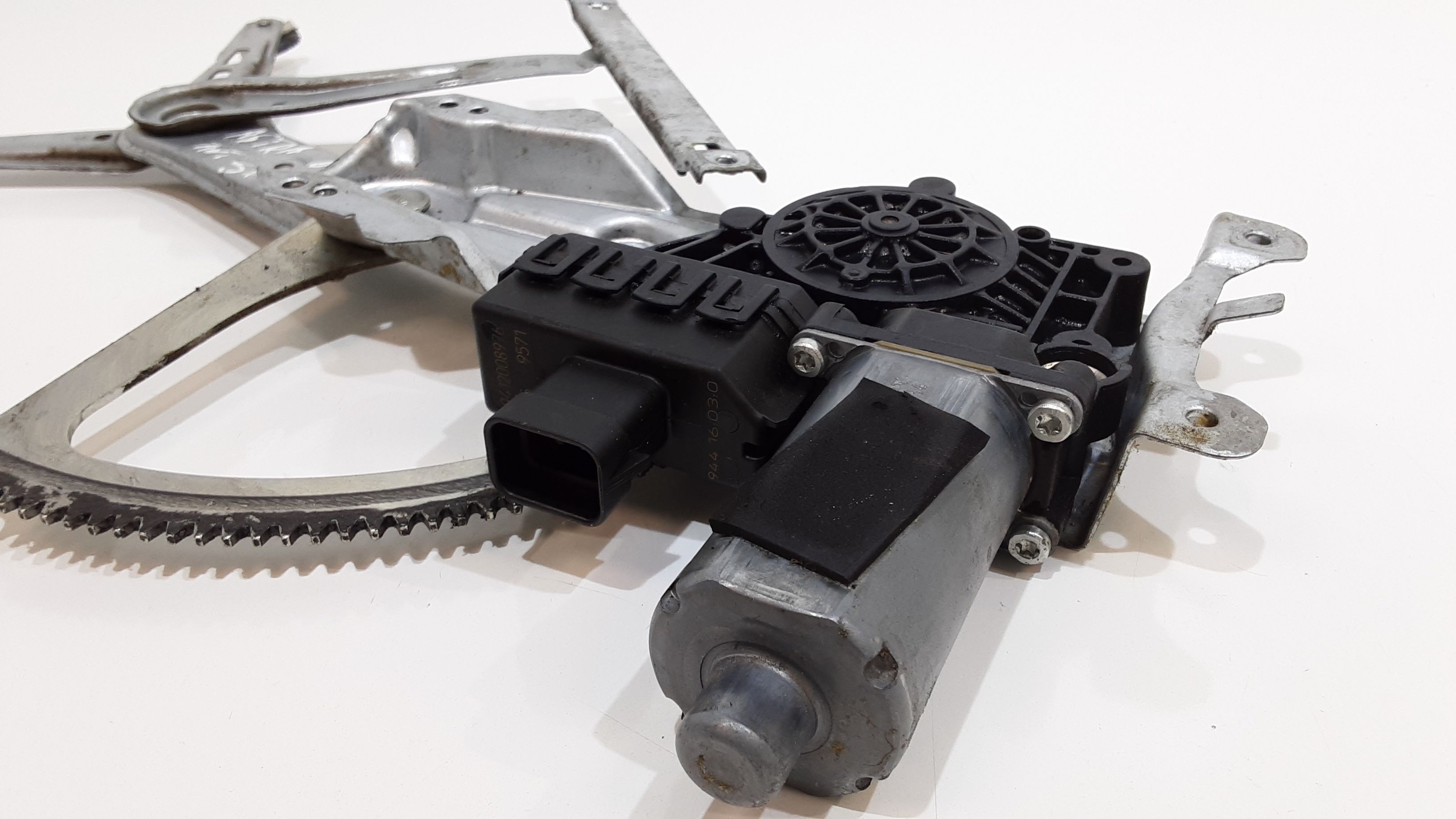 Alzacristallo Porta Ant. Sinistro Usato