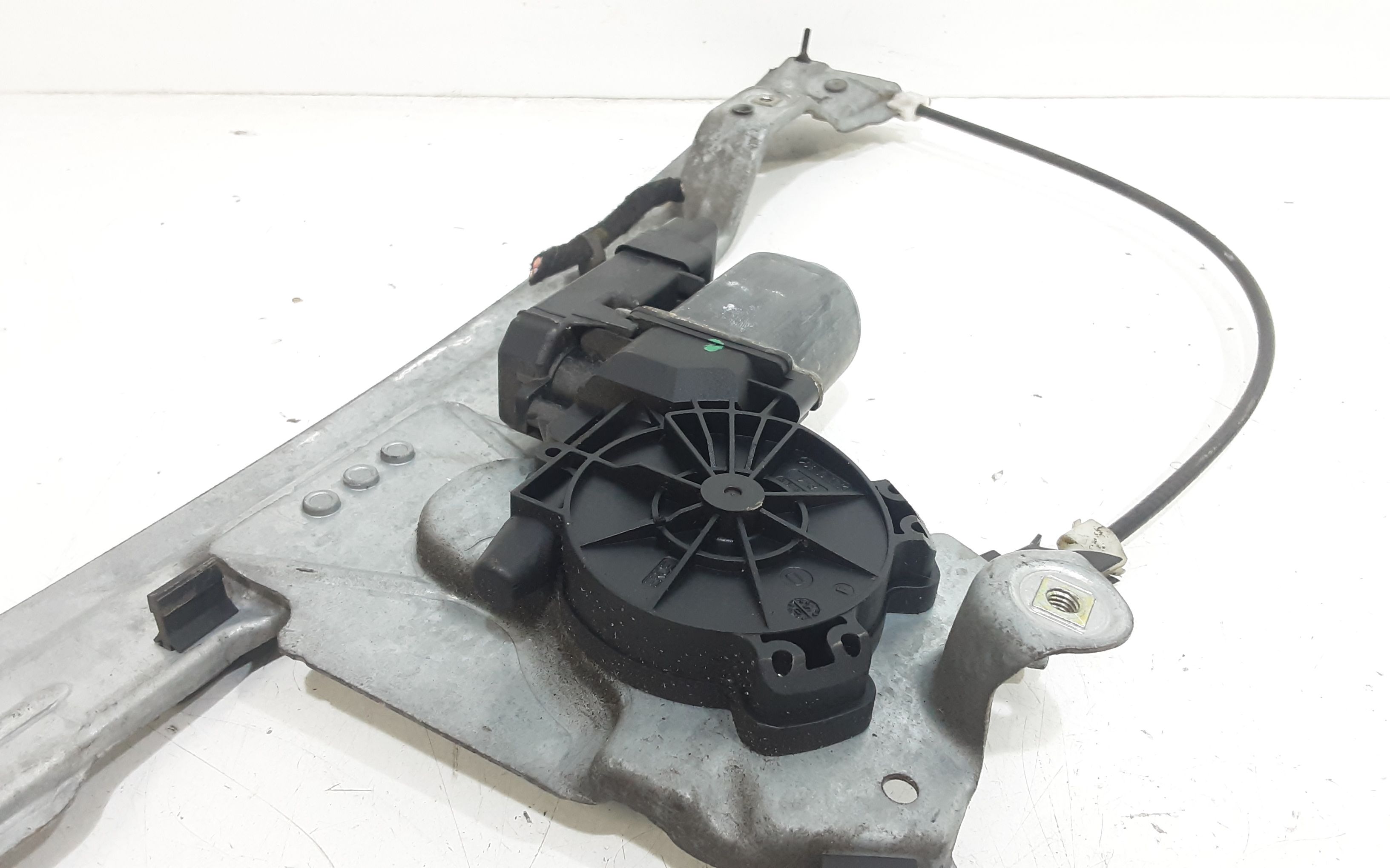 Alzacristallo Porta Ant. Sinistro 8200826183 Usato