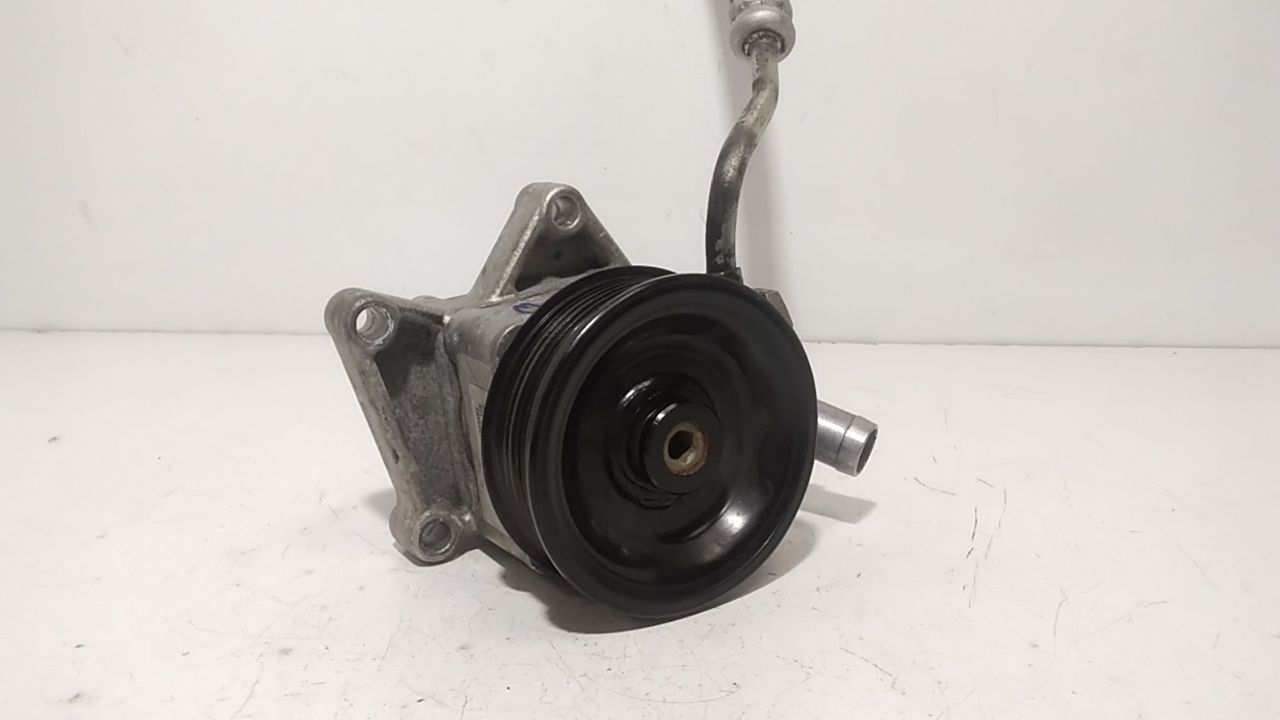 Pompa Servosterzo 504243641 Usato