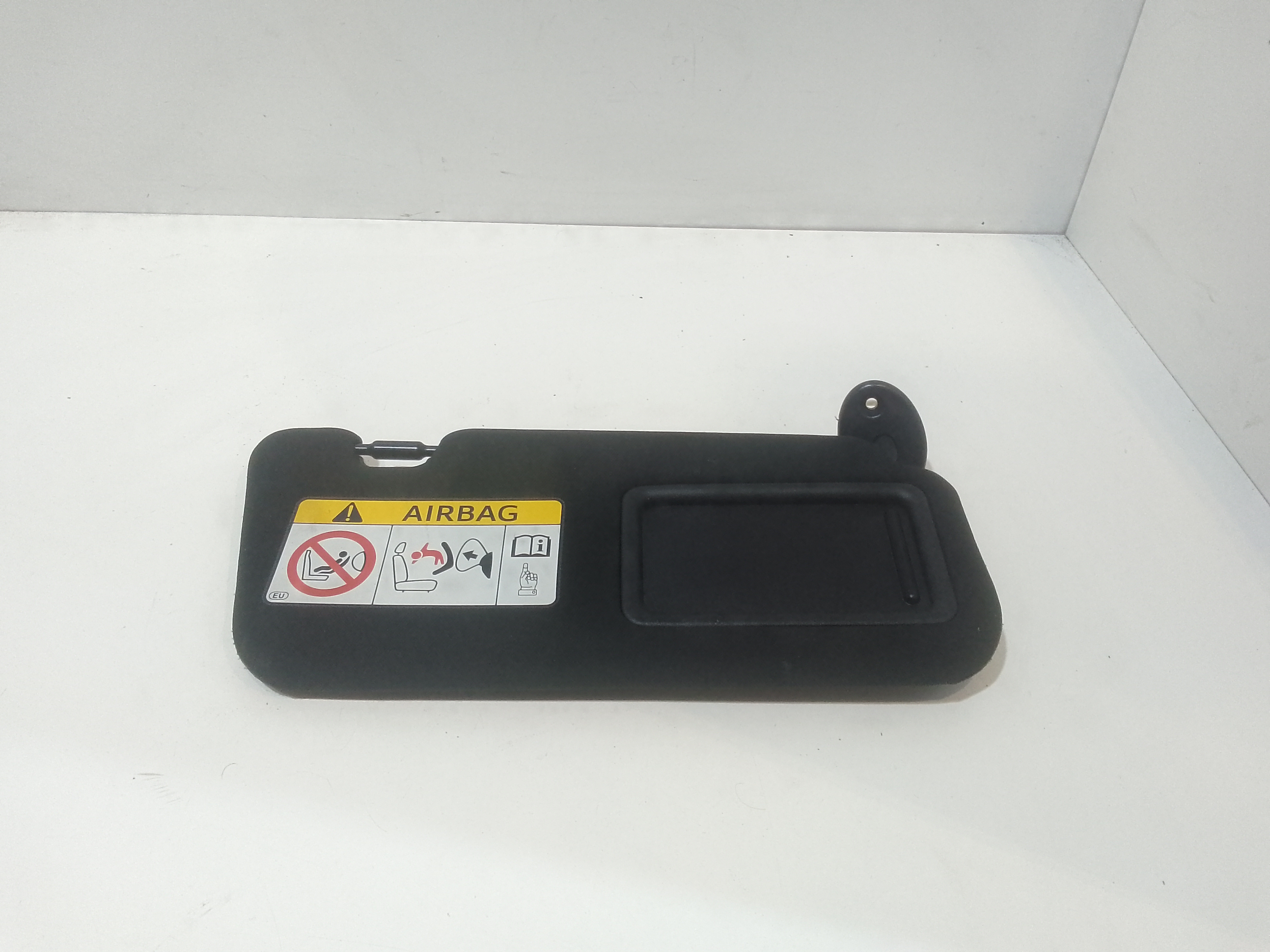 Aletta Parasole Parabrezza Destro 7431076410C1 Usato