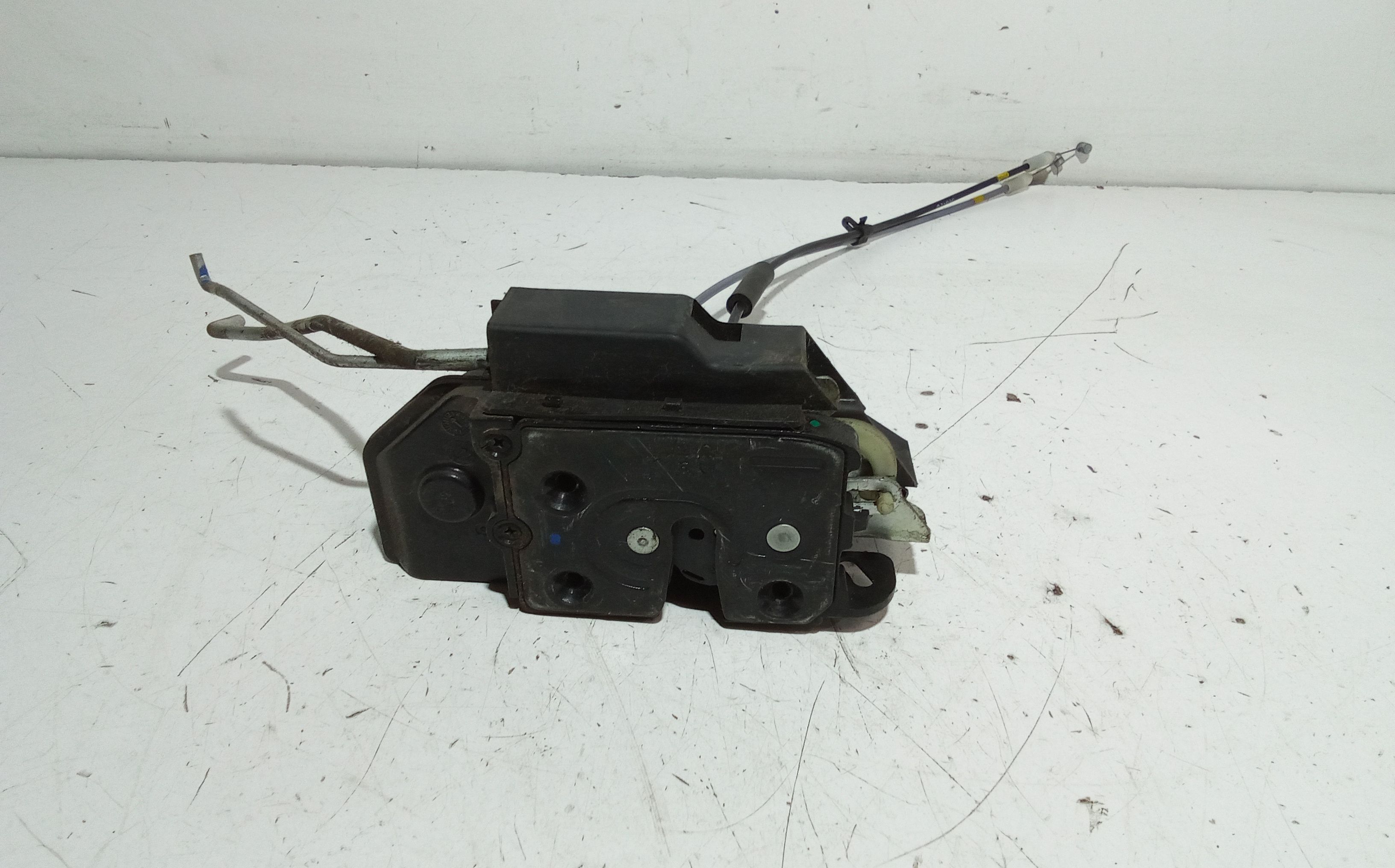 Serratura Porta Ant. Destro 813200X001 Usato