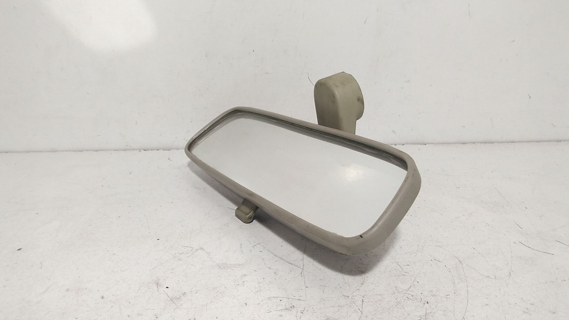 Retrovisore Interno 8477063J00000 Usato