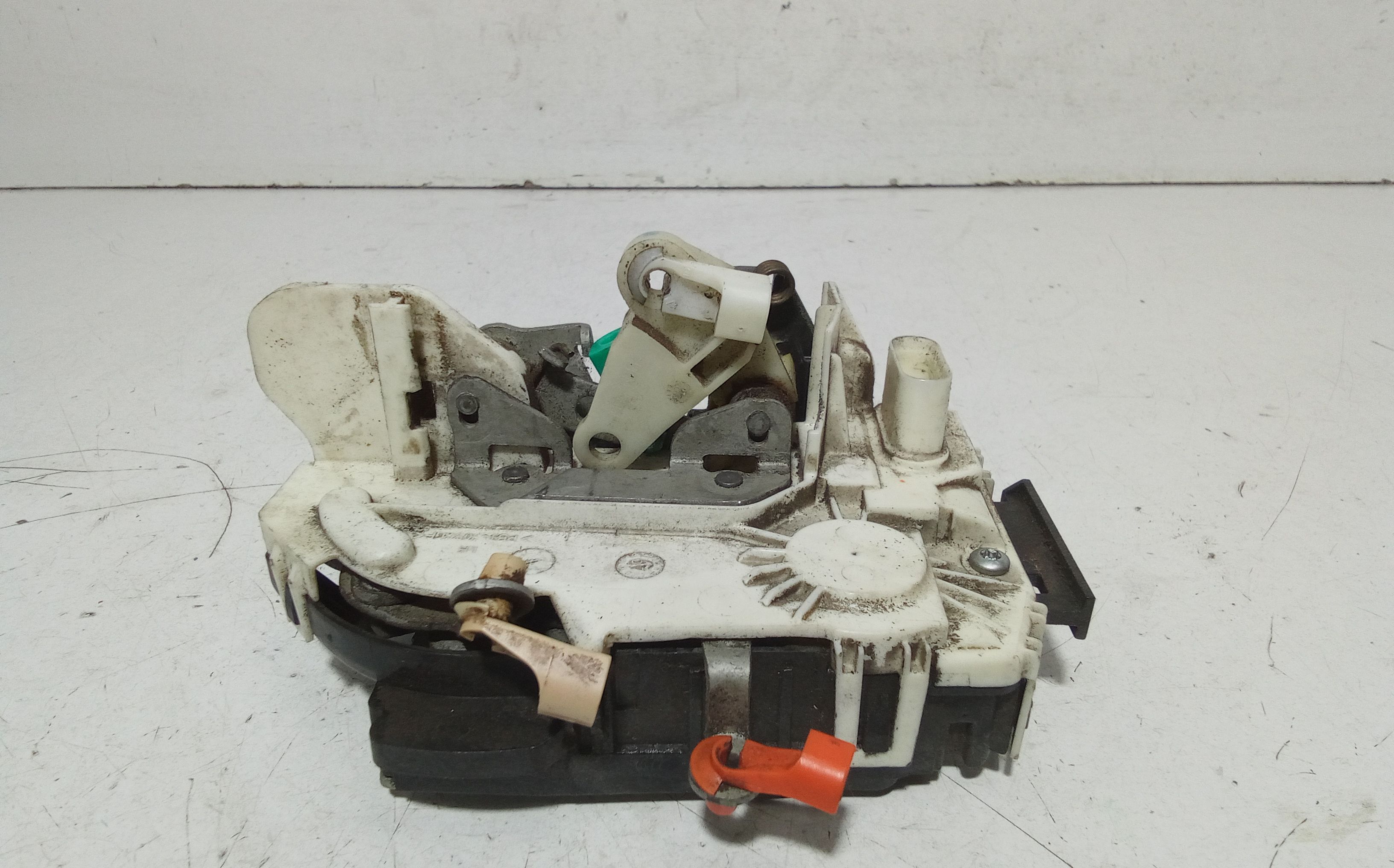 Serratura Porta Ant. Sinistro K04589409AG Usato