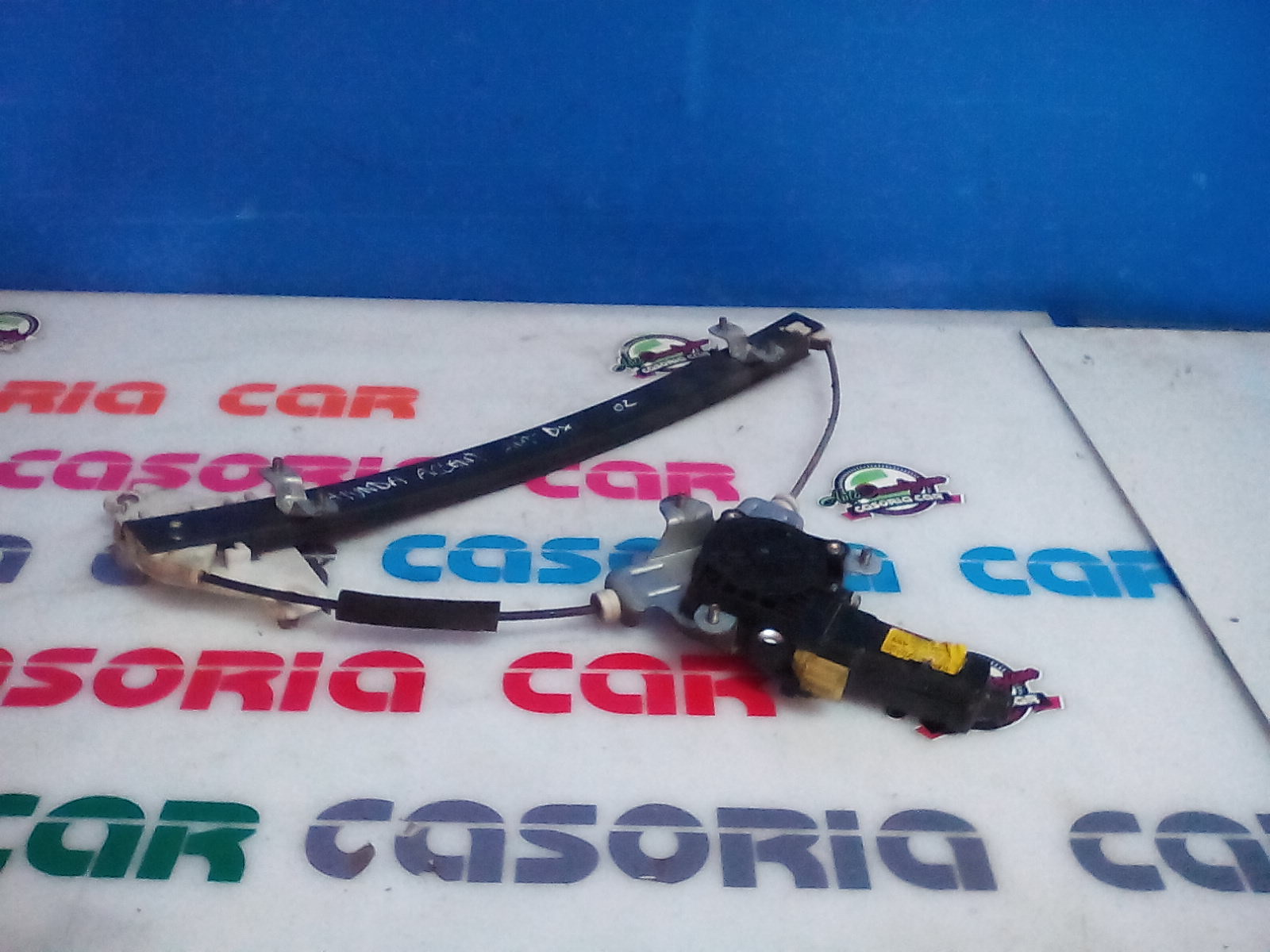 Alzacristallo Porta Ant. Destro 8240225000 Usato