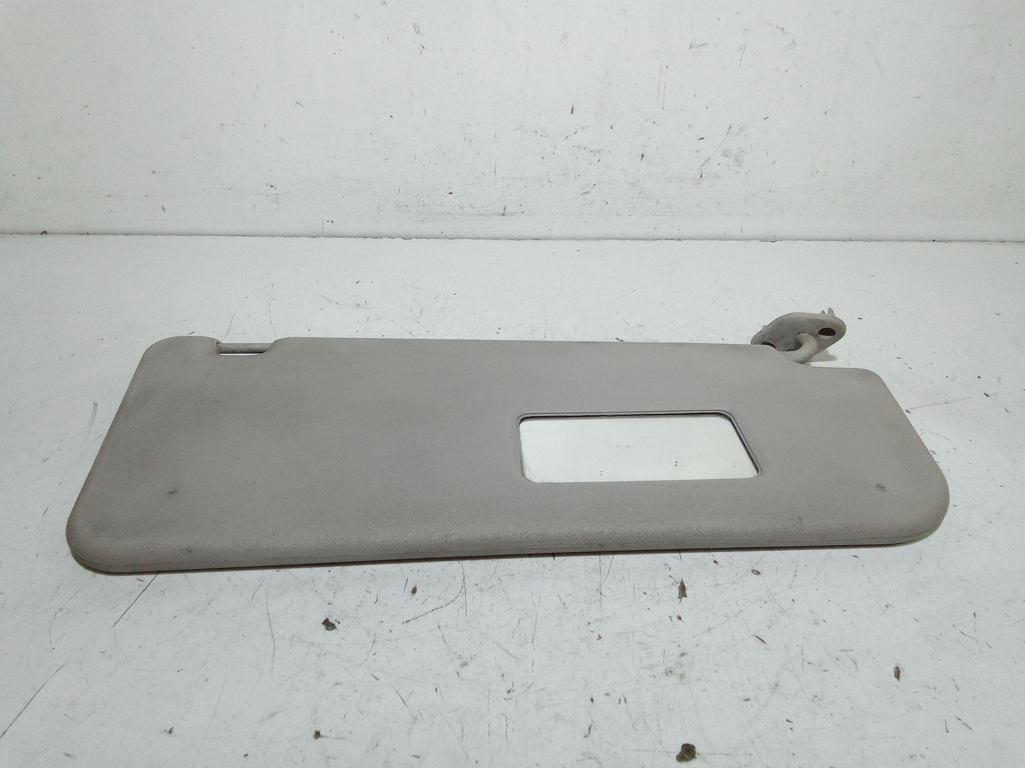 Aletta Parasole Parabrezza Destro Usato