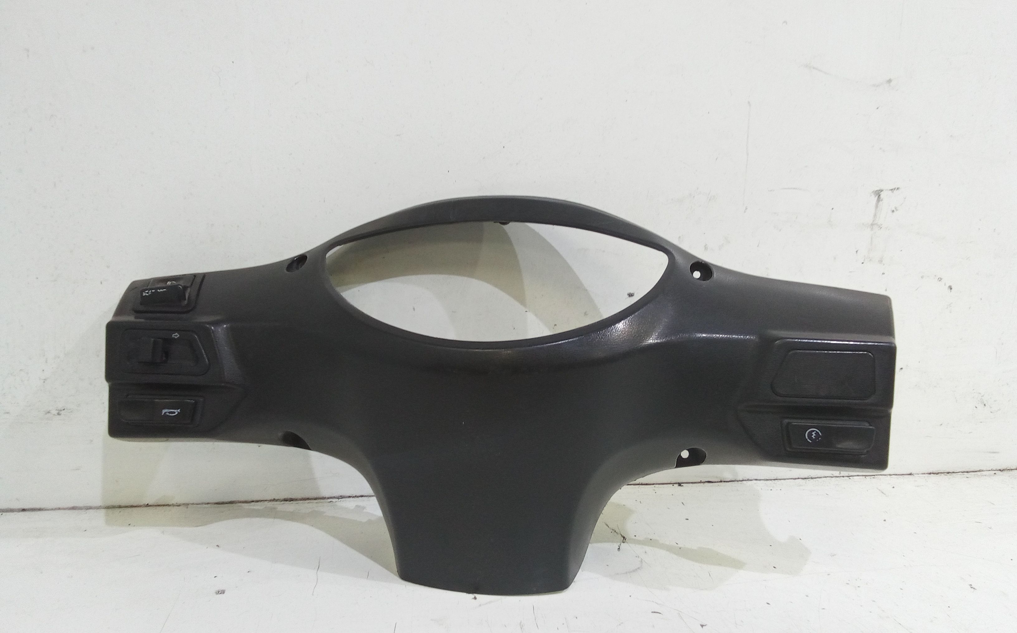 Cornice Portastrumenti Usato