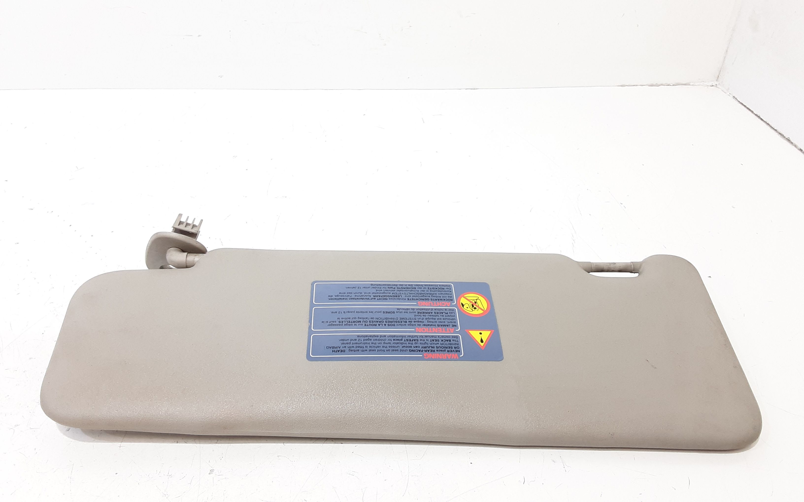 Aletta Parasole Parabrezza Destro 964009219R Usato