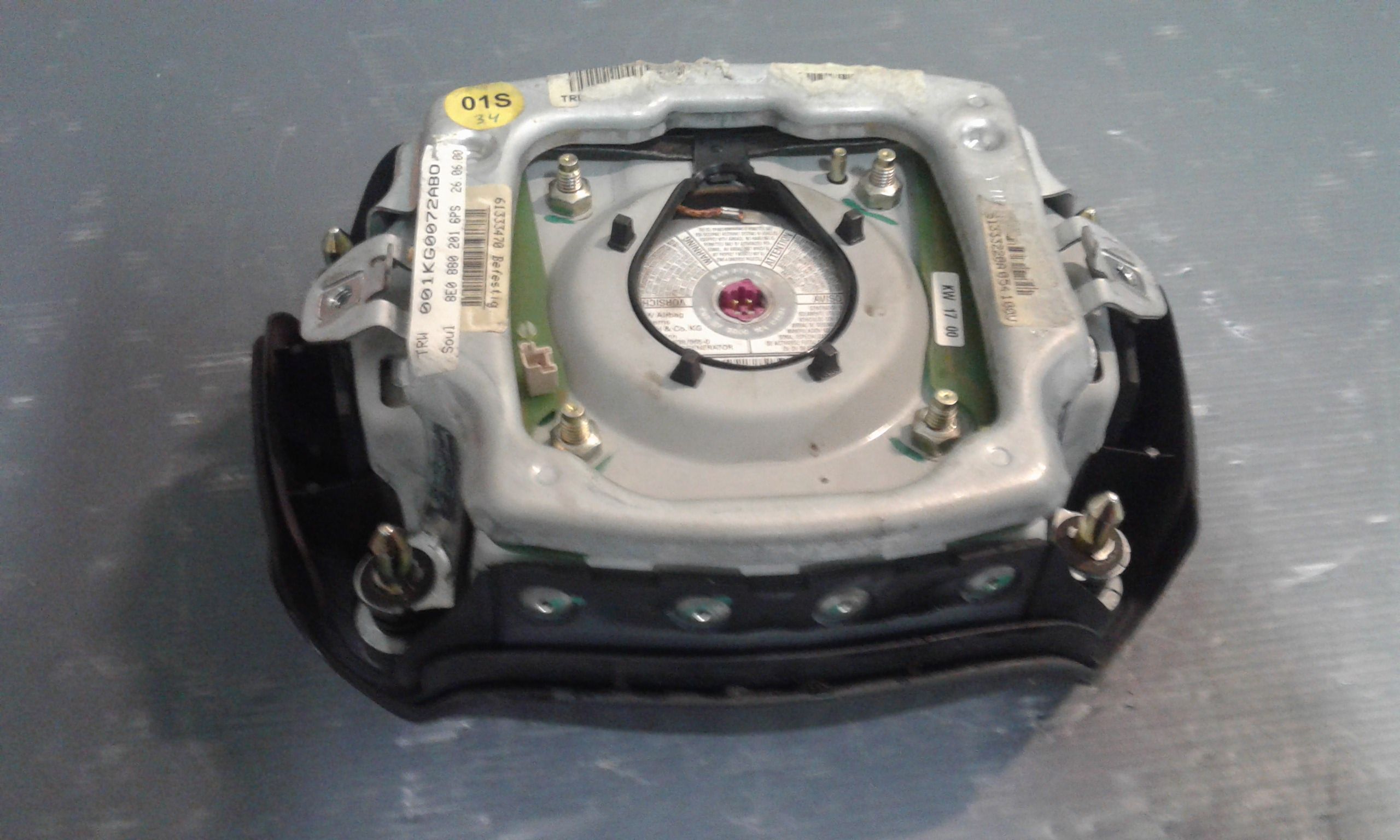 Dispositivo Airbag Lato Guida 8P0880201BL42R Usato