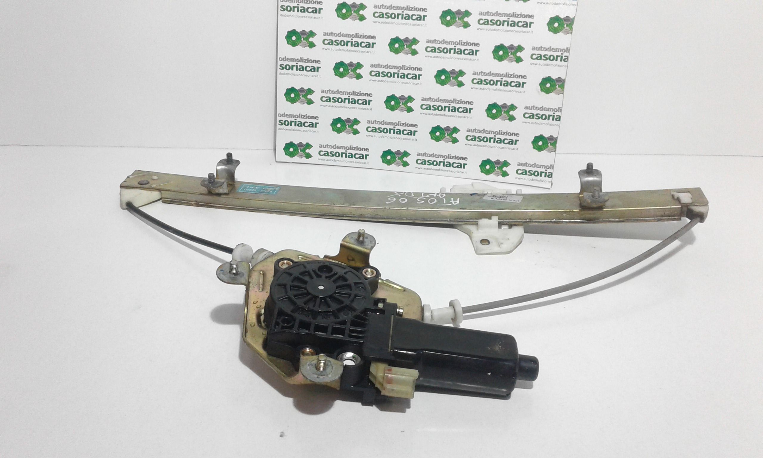 Alzacristallo Porta Ant. Destro 8240202000 Usato