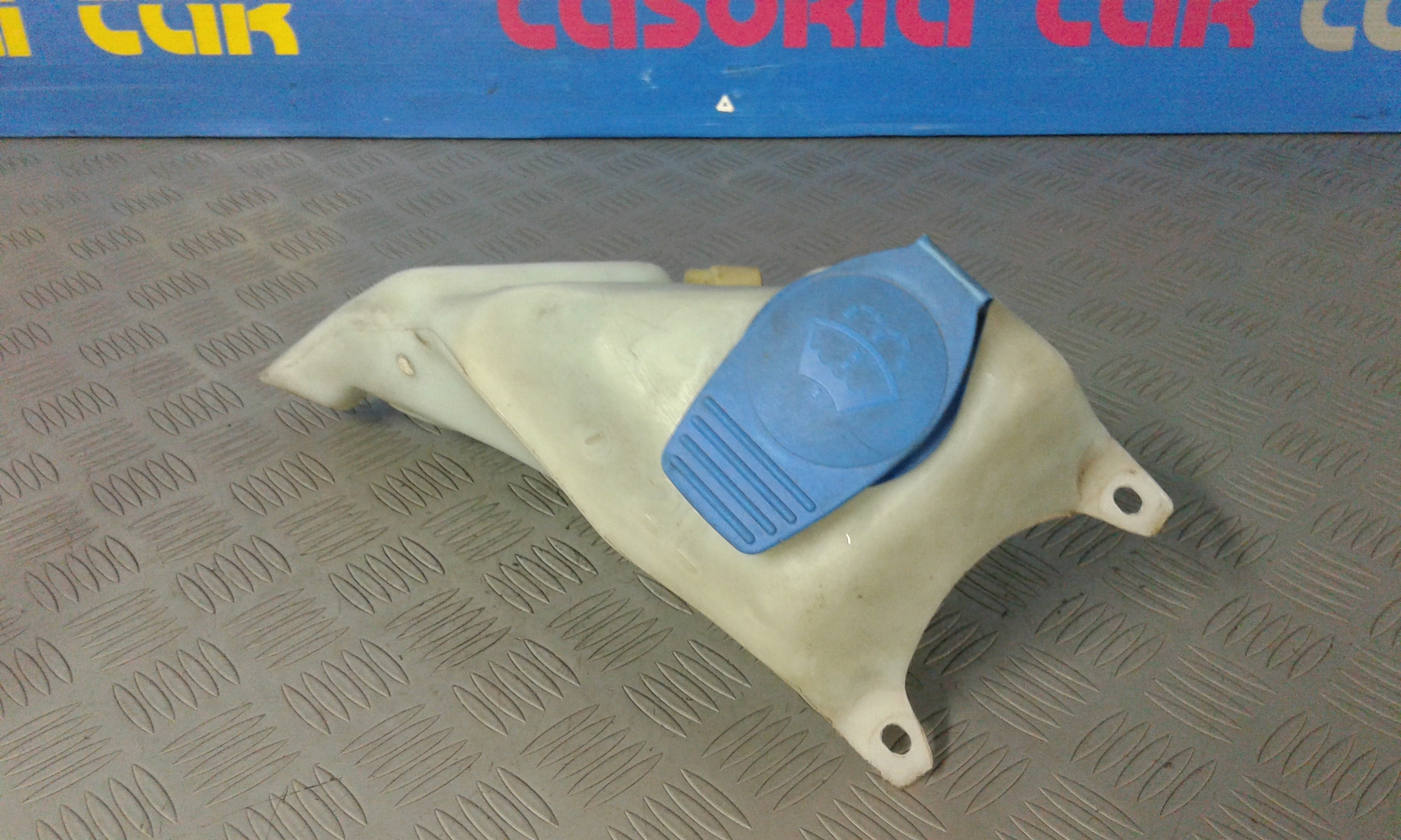 Serbatoio Tergiparabrezza Compl. Usato