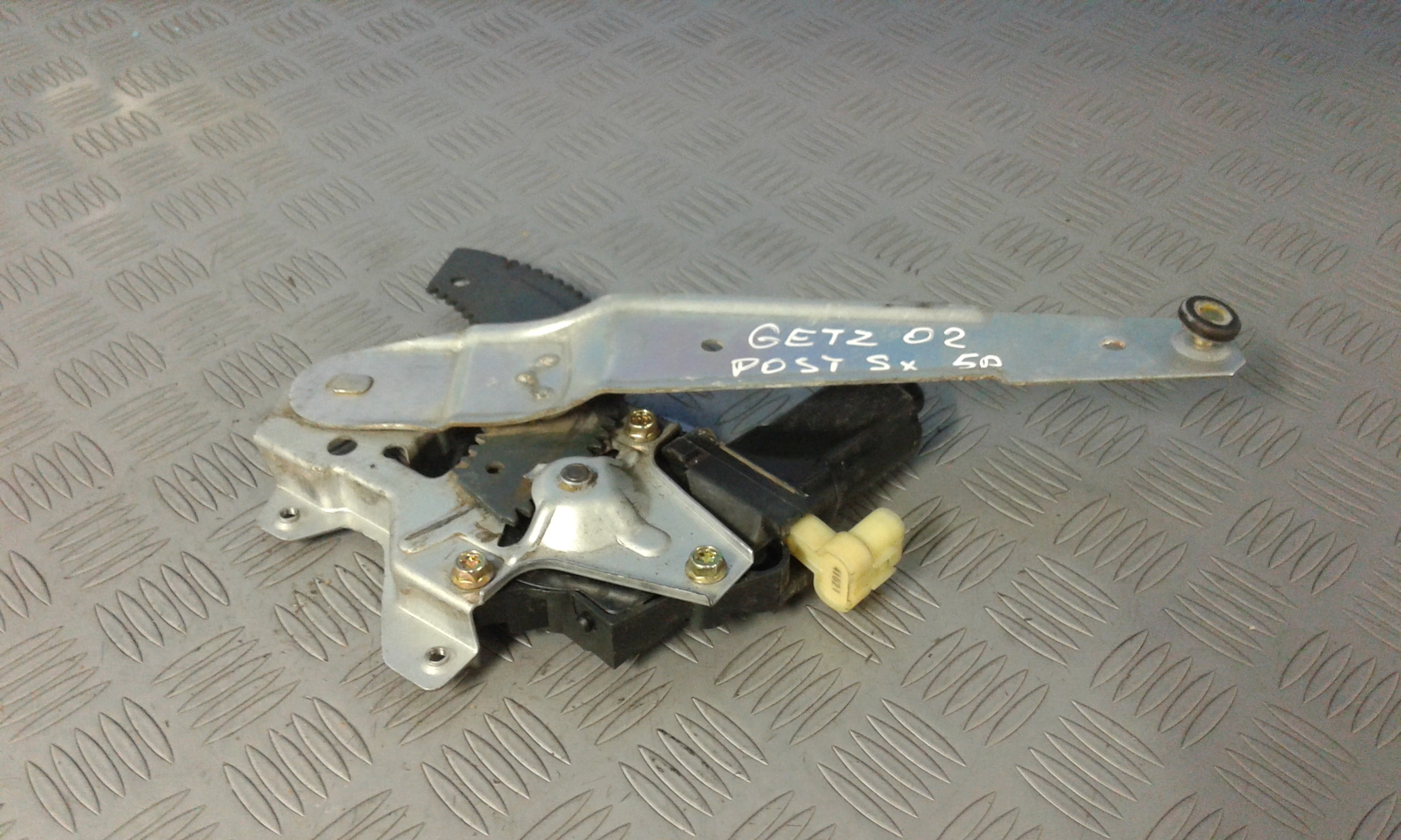 Alzacristallo Porta Post. Sinistro 834011C000 Usato