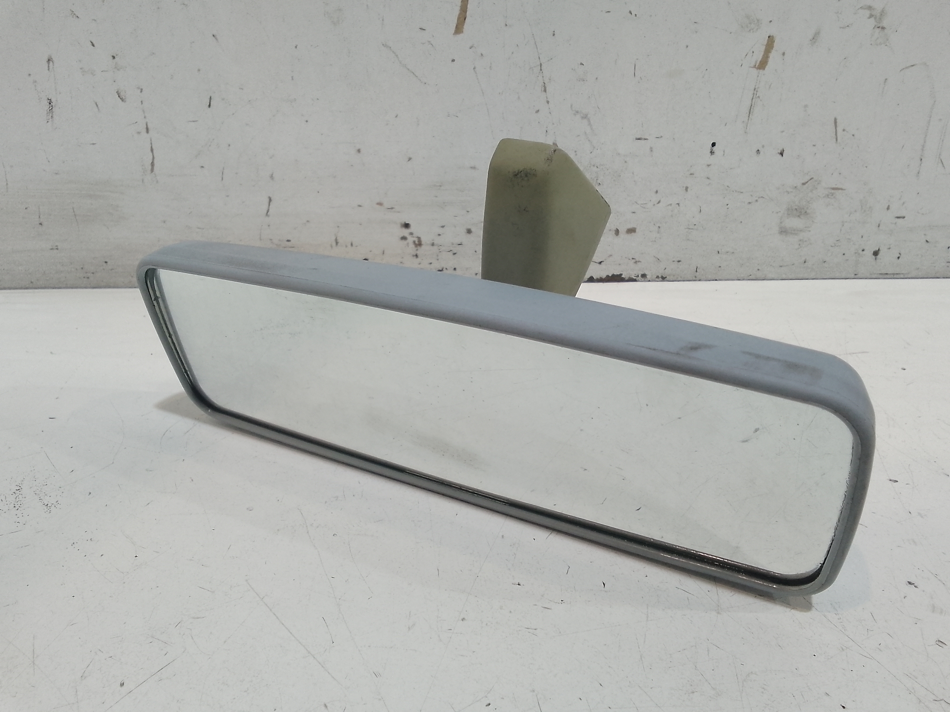 Retrovisore Interno 735245999 Usato