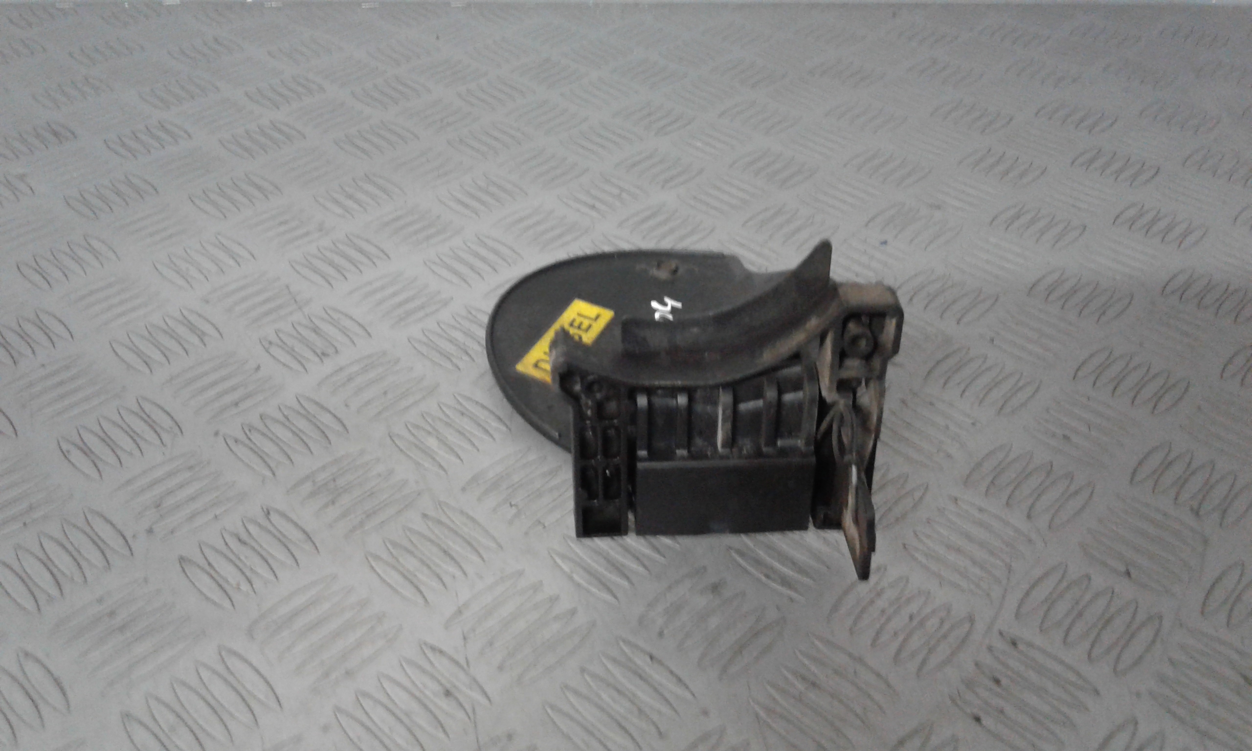 Sportello Carburante 151788 Usato