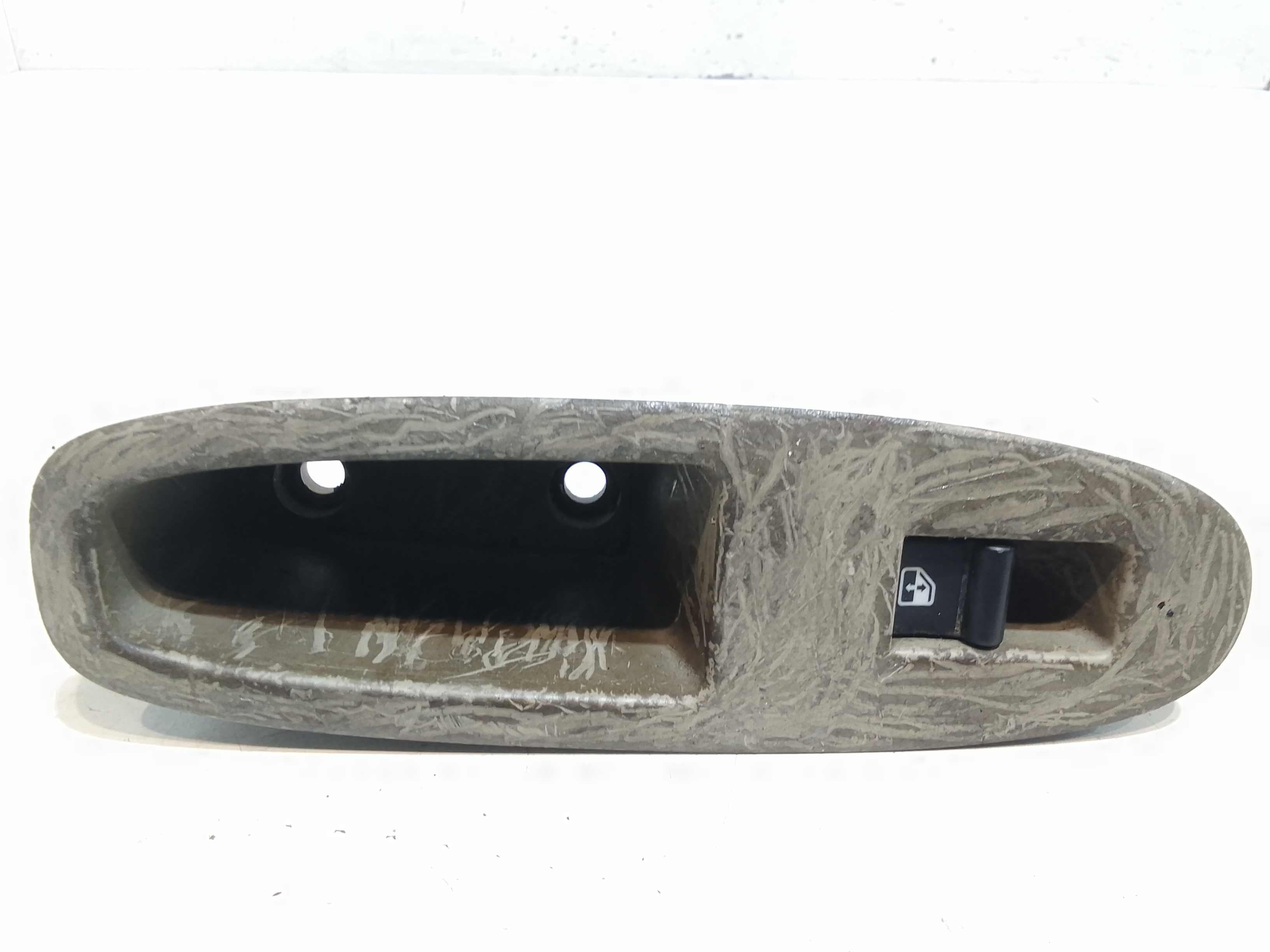 Interruttore Alzacristalli Porta Post. Sinistro 71744265 Usato