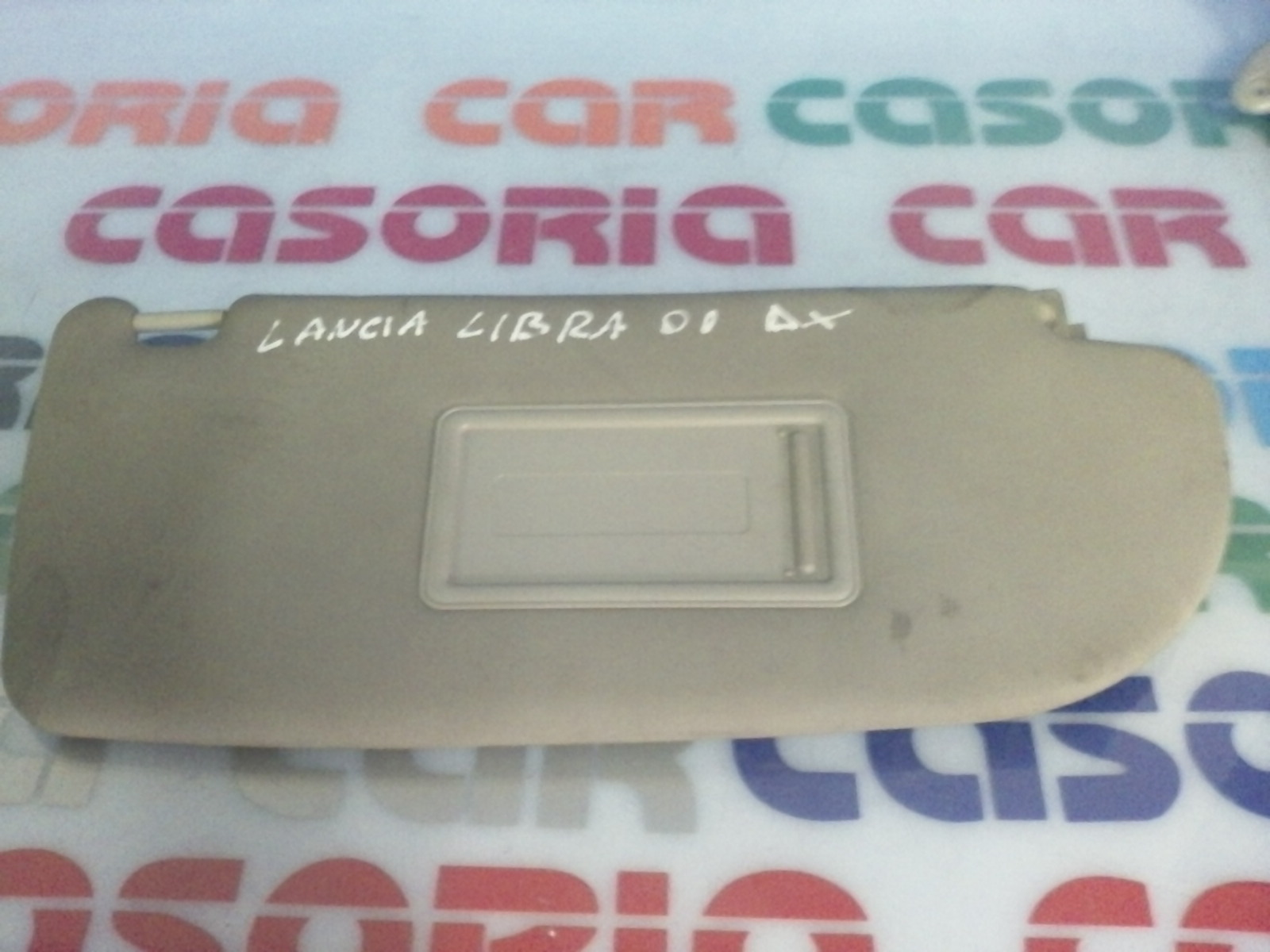 Aletta Parasole Parabrezza Destro 735314225 Usato