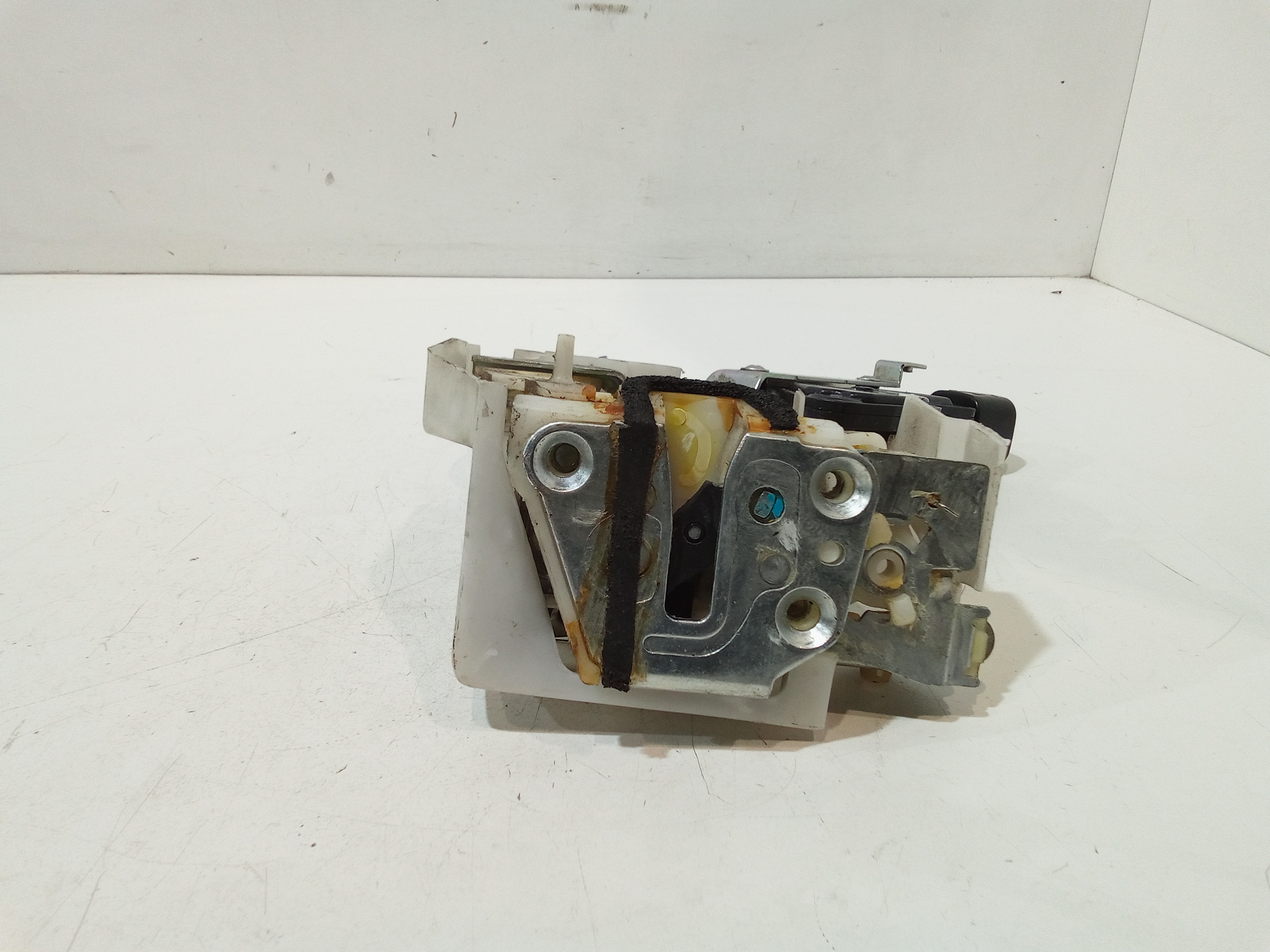 Serratura Porta Post. Sinistro 825034A00E Usato