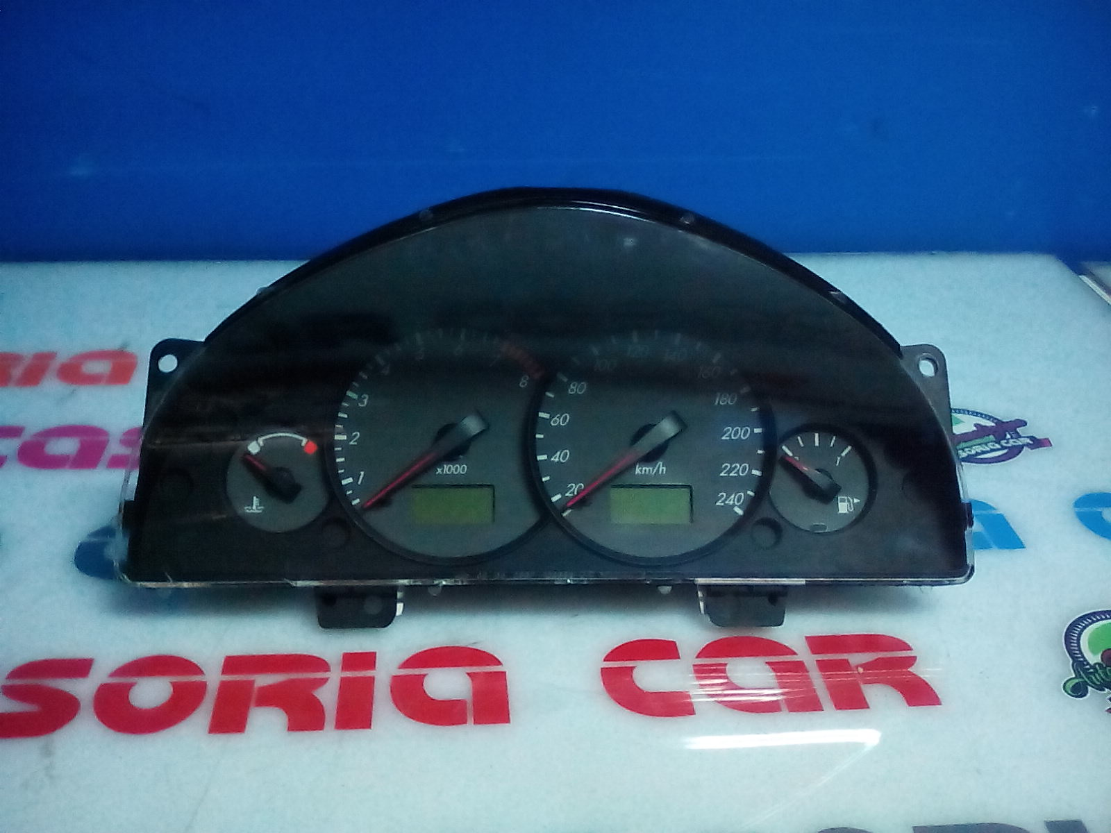 Quadro Portastrumenti Usato