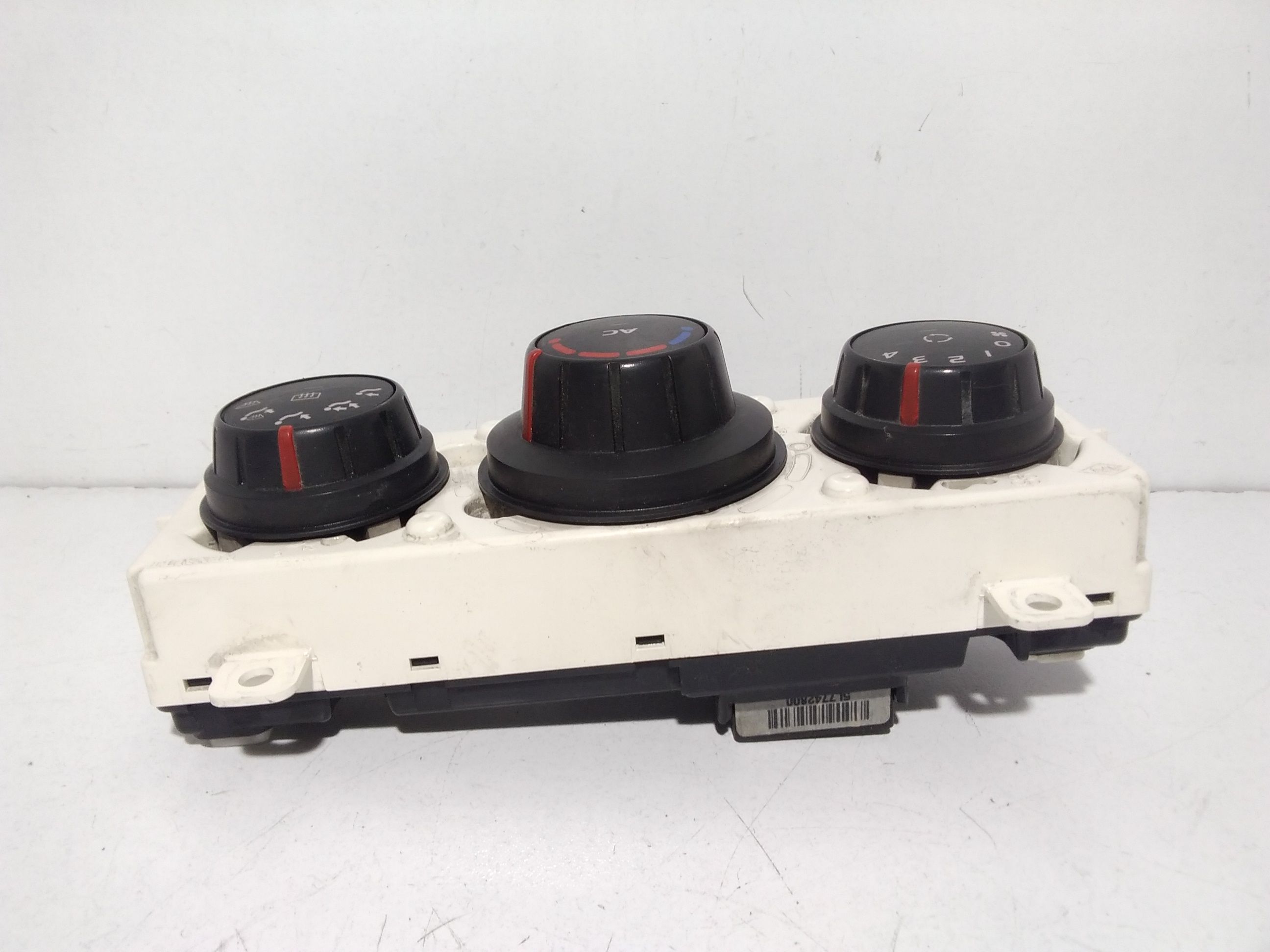Blocco Comando Climatizzazione 275107490R Usato