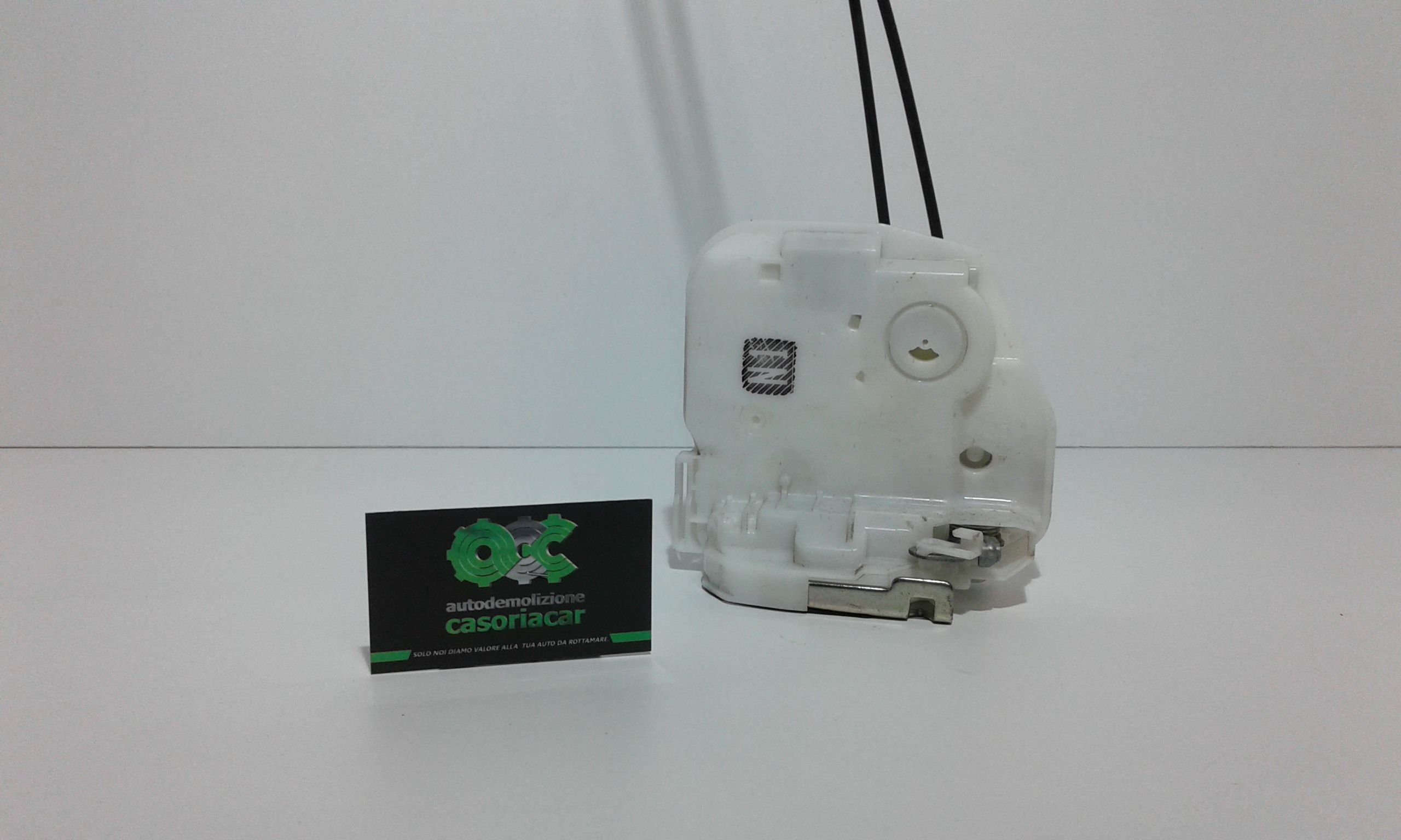 Serratura Porta Ant. Destro 5715A576 Usato