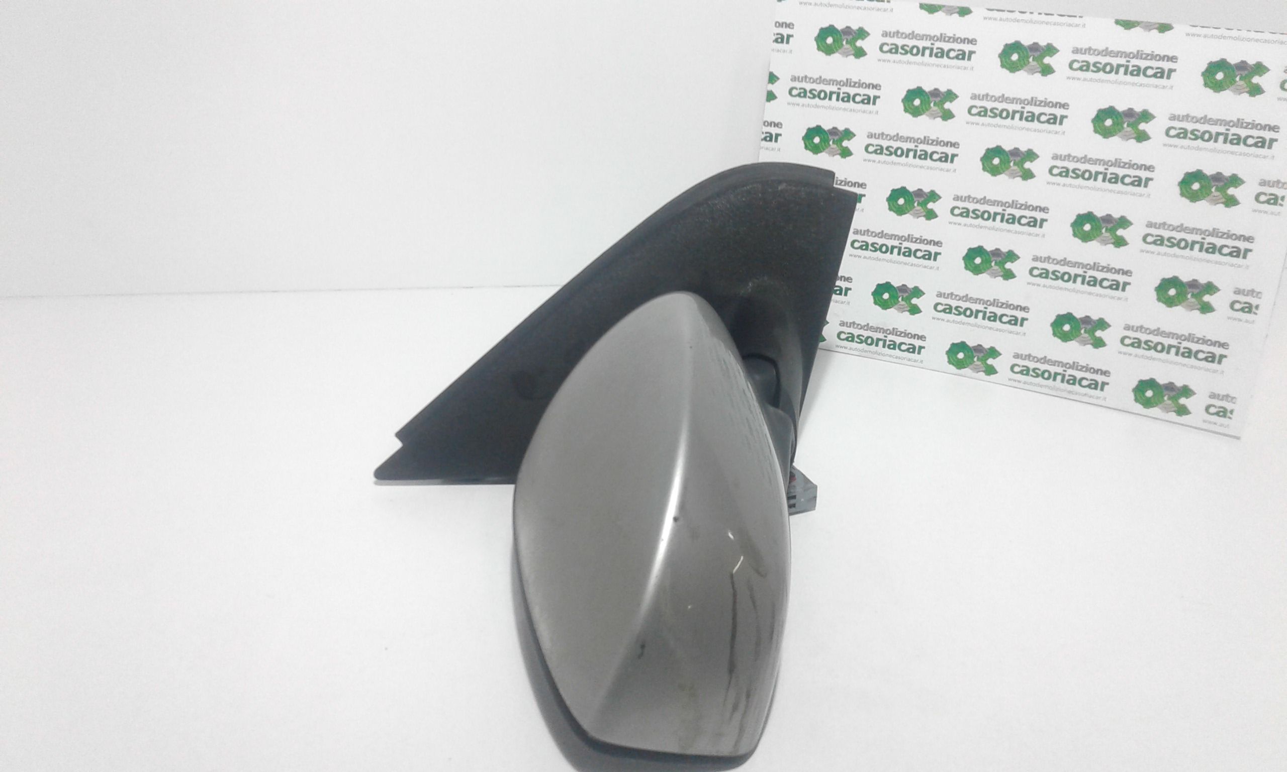 Retrovisore Est. Destro Usato