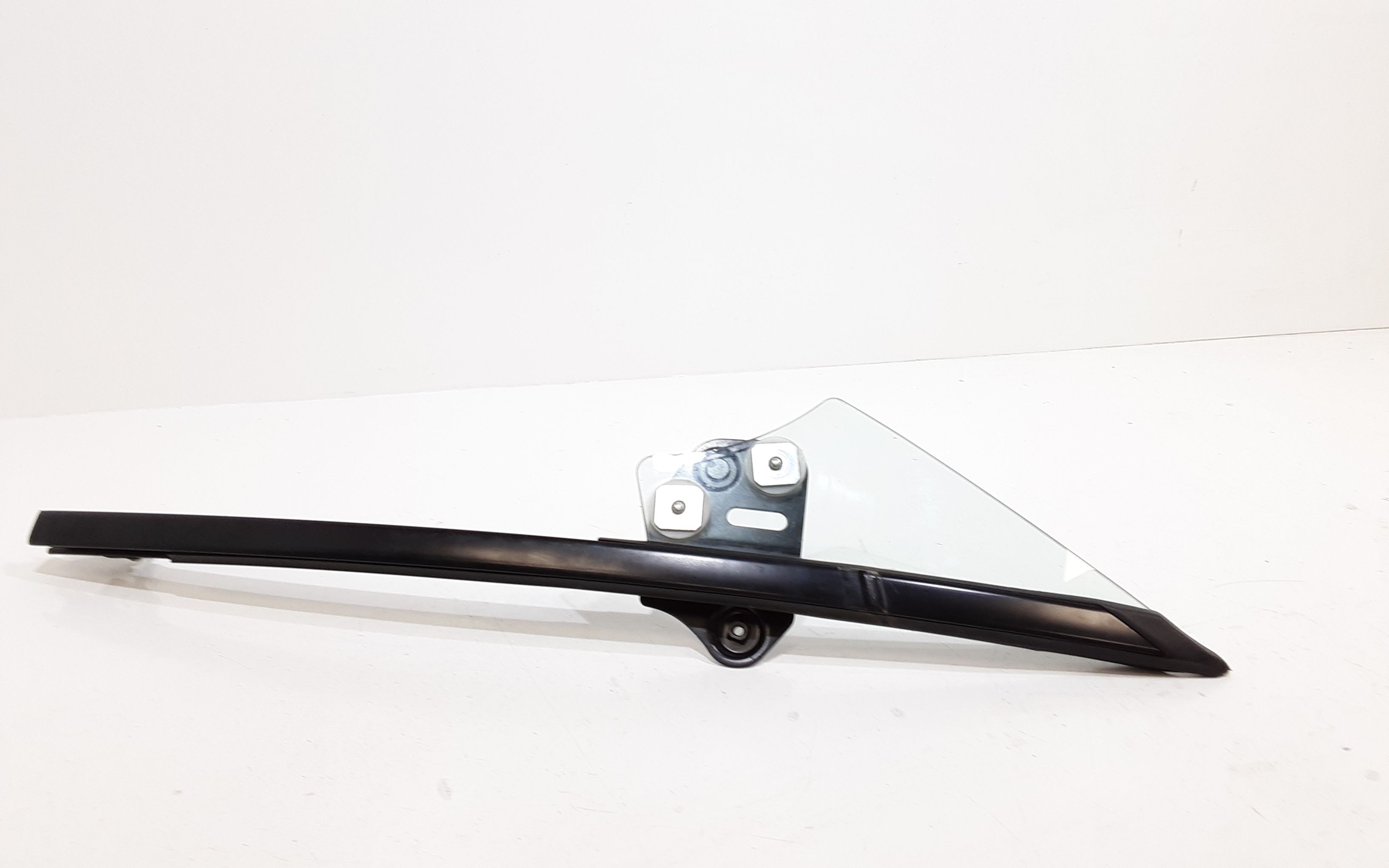 Deflettore Porta Ant. Usato