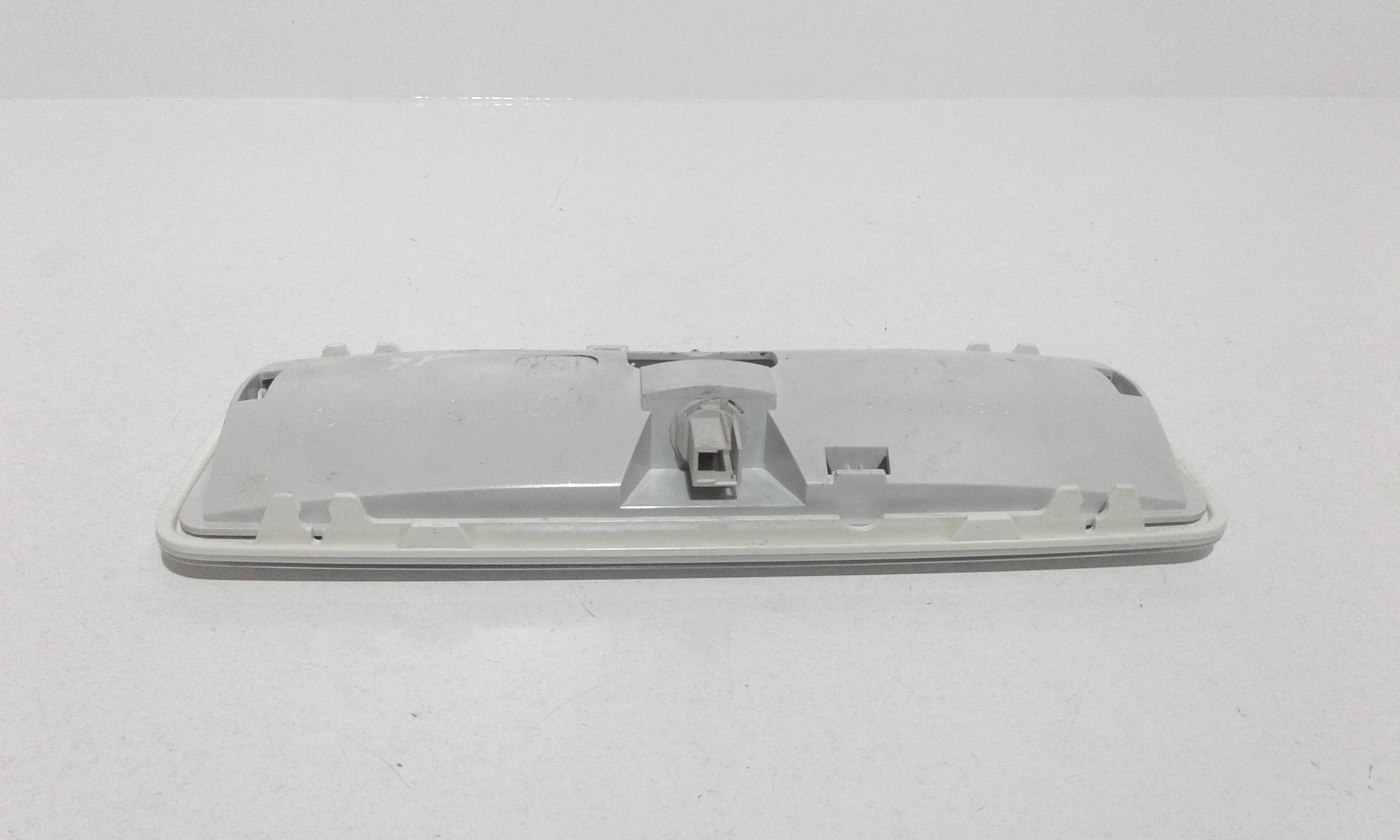 Luce Cortesia Centr. Tetto Usato