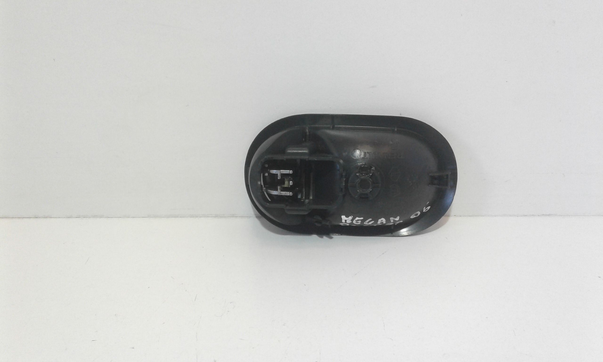 Maniglia Int. Apertura Porta Post. Sinistro 8200028487 Usato