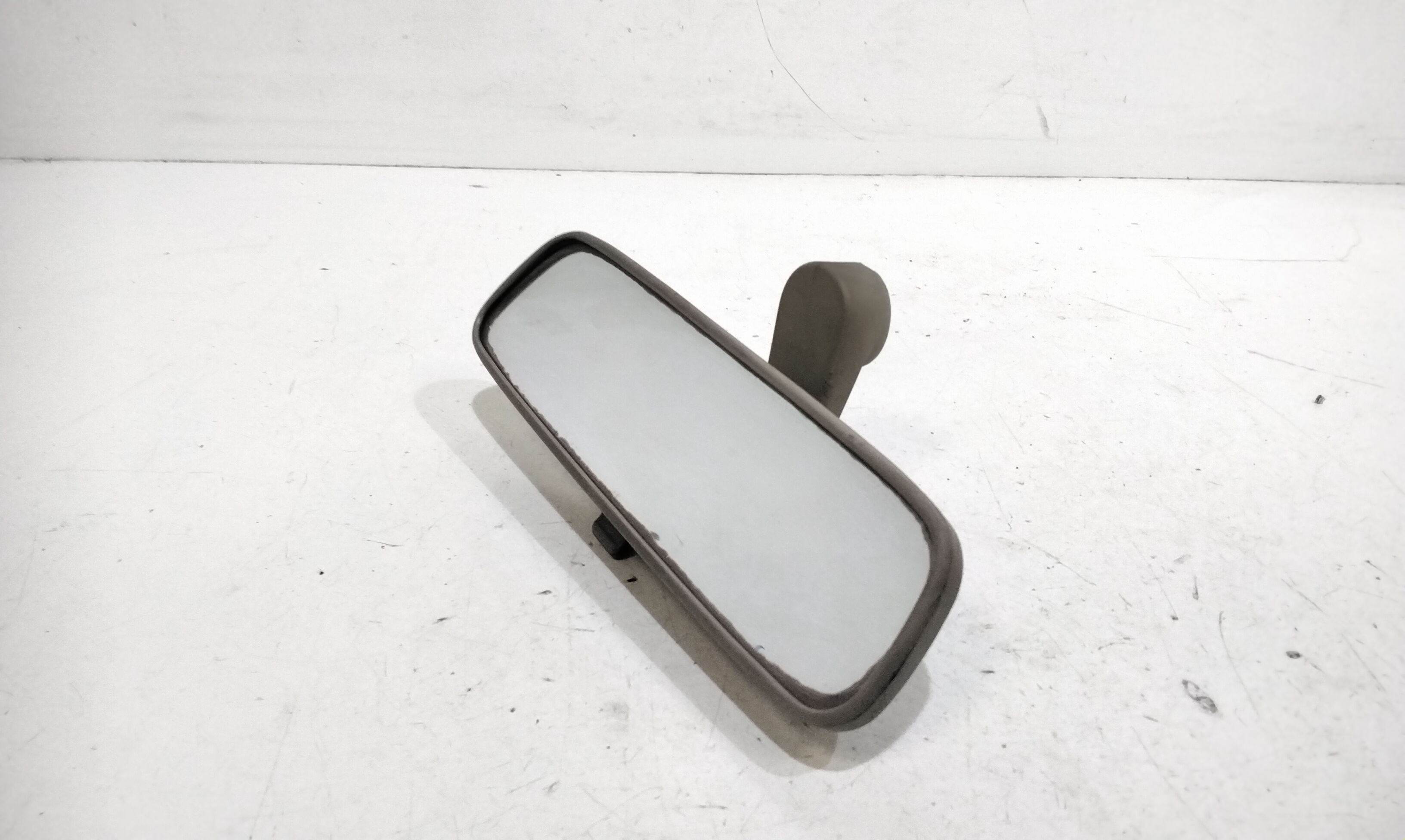 Retrovisore Interno 8477063J00000 Usato