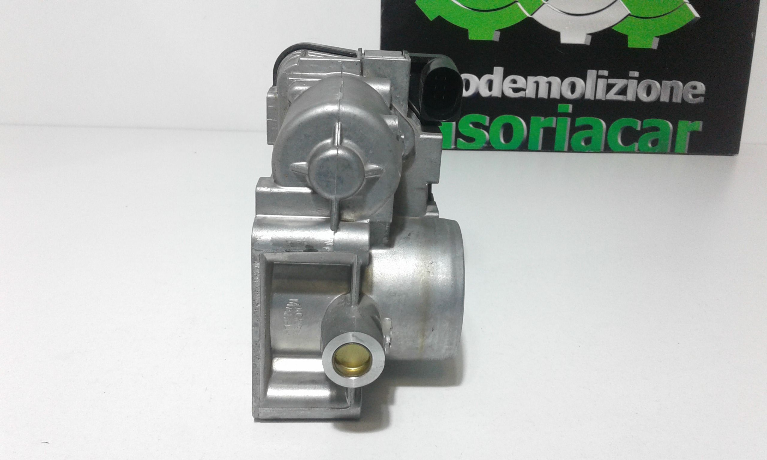 Corpo Farfallato 77365779 Usato