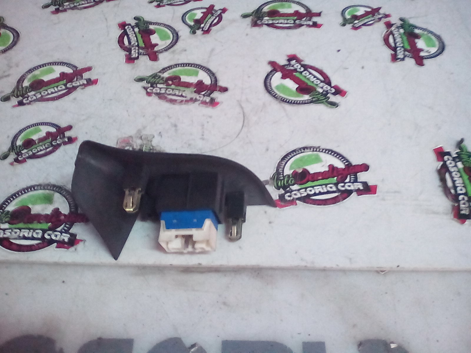 Interruttore Alzacristalli Porta Ant. Destro Usato