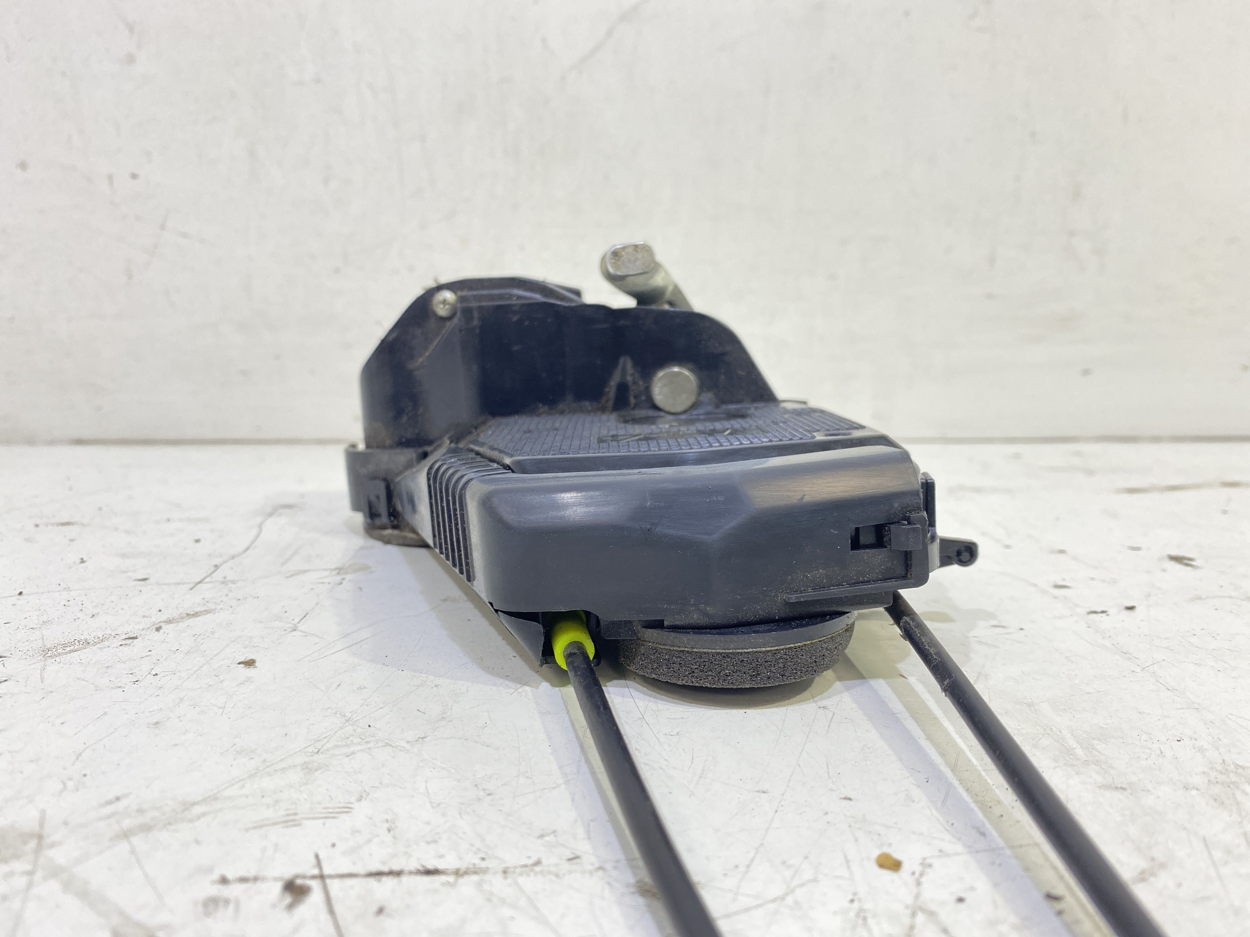 Serratura Porta Post. Sinistro 6906052200 Usato