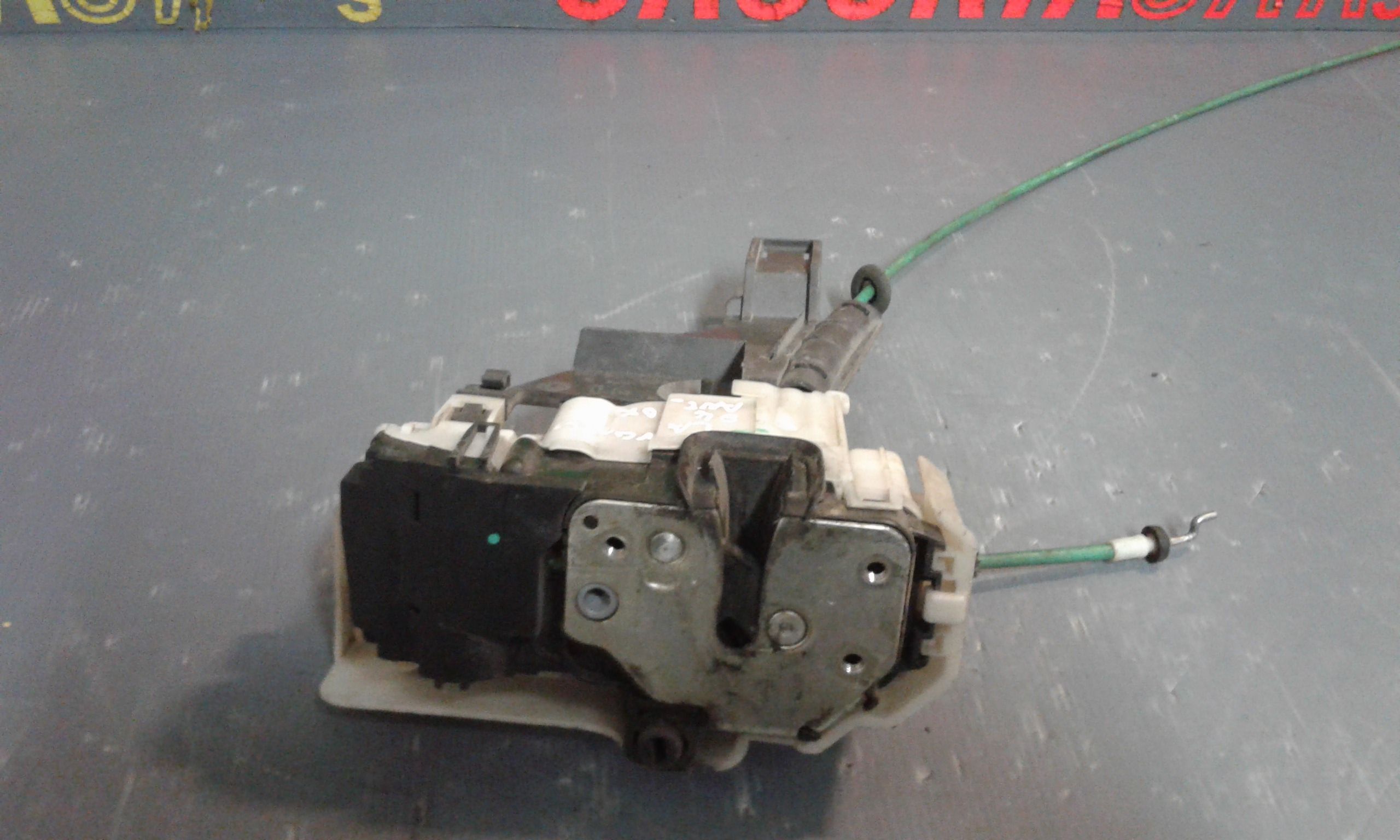 Serratura Porta Ant. Destro Usato