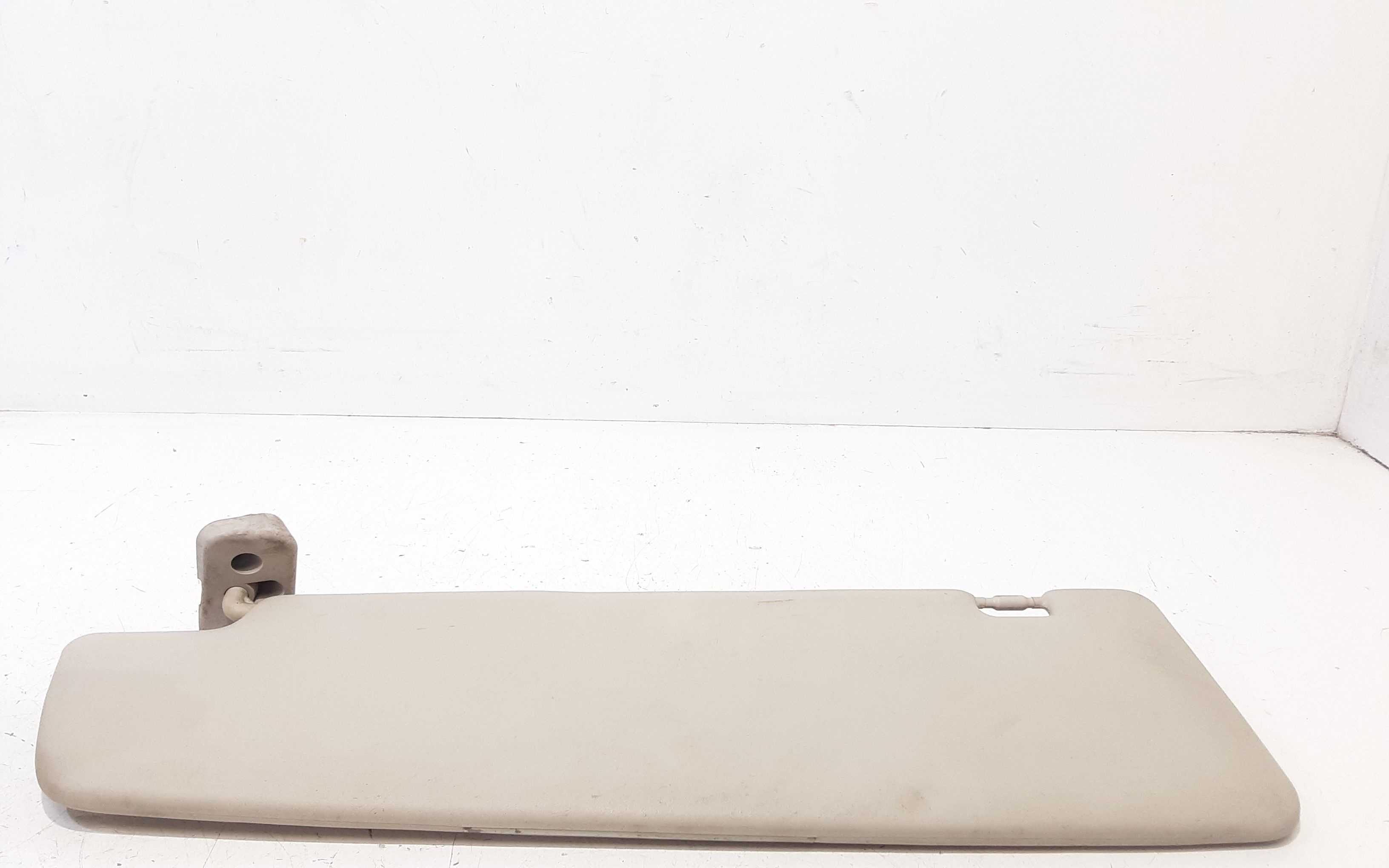 Aletta Parasole Parabrezza Destro 1612887780 Usato