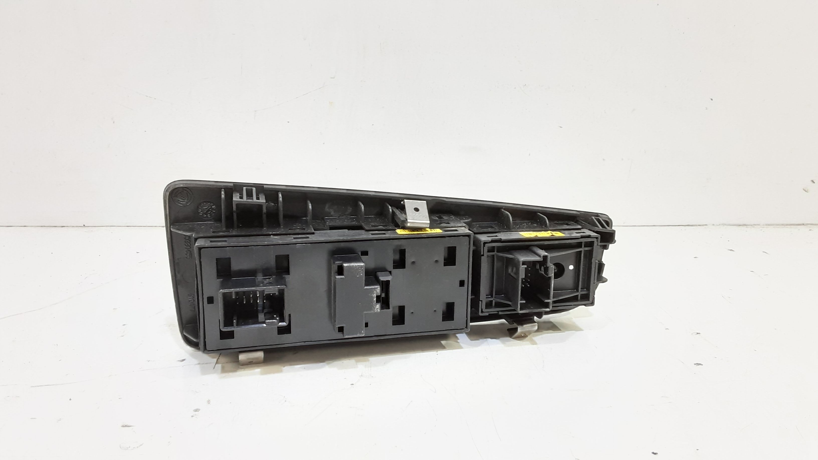 Interruttore Alzacristalli Porta Ant. Sinistro Usato