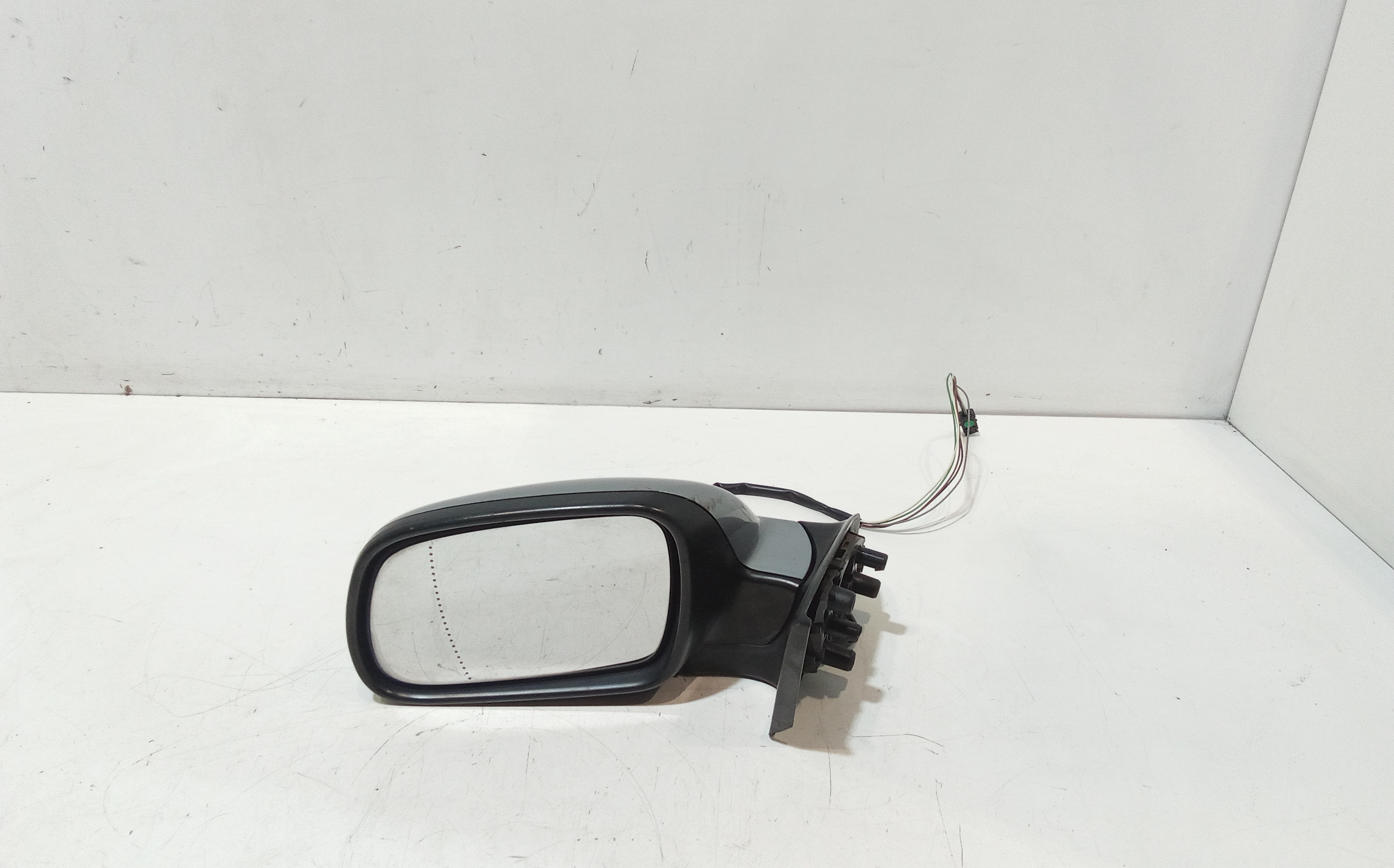 Retrovisore Est. Sinistro 8149AT Usato