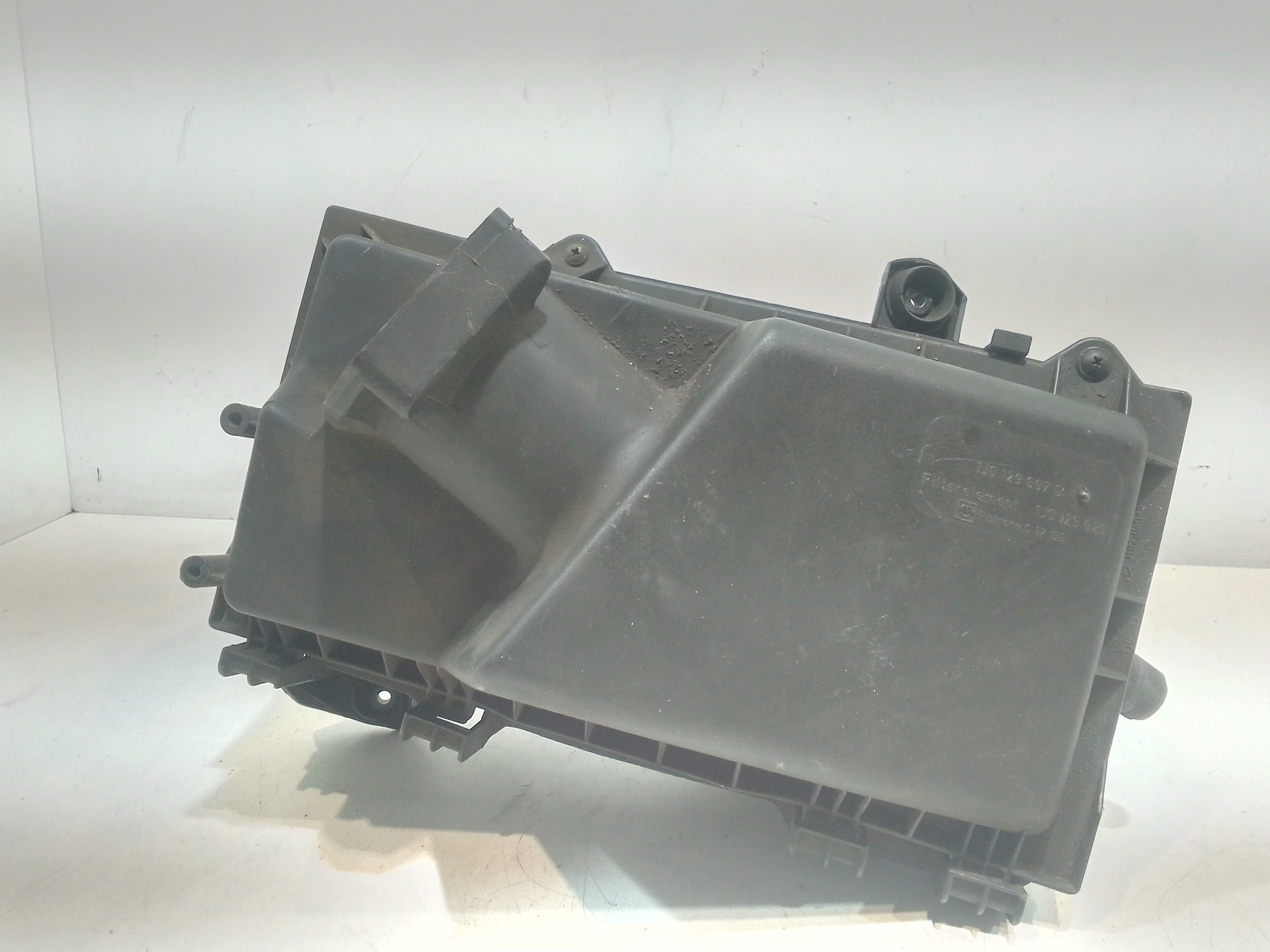 Filtro Aria Compl. 8L0133837 Usato