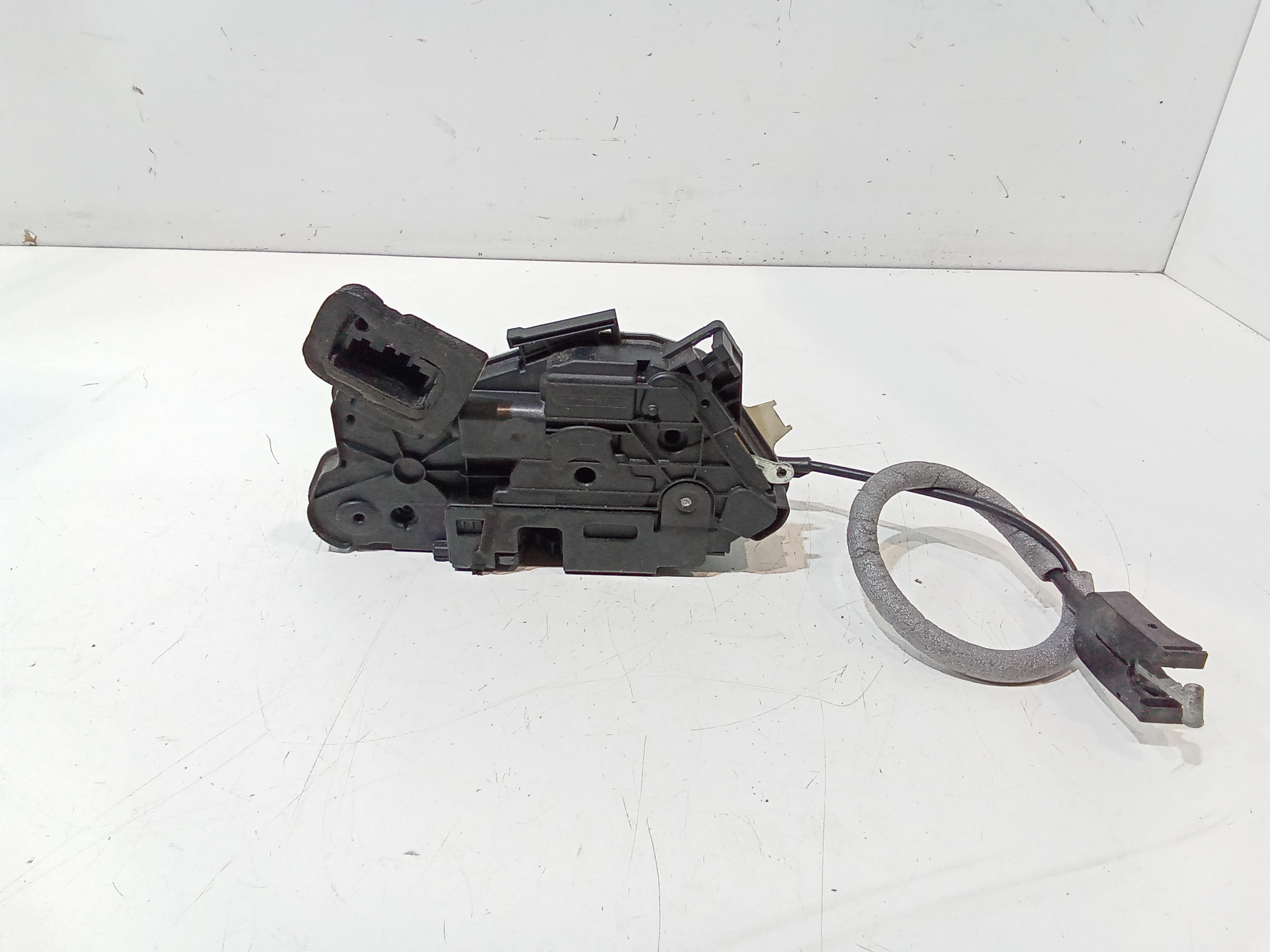 Serratura Porta Ant. Sinistro 5K1837015E Usato