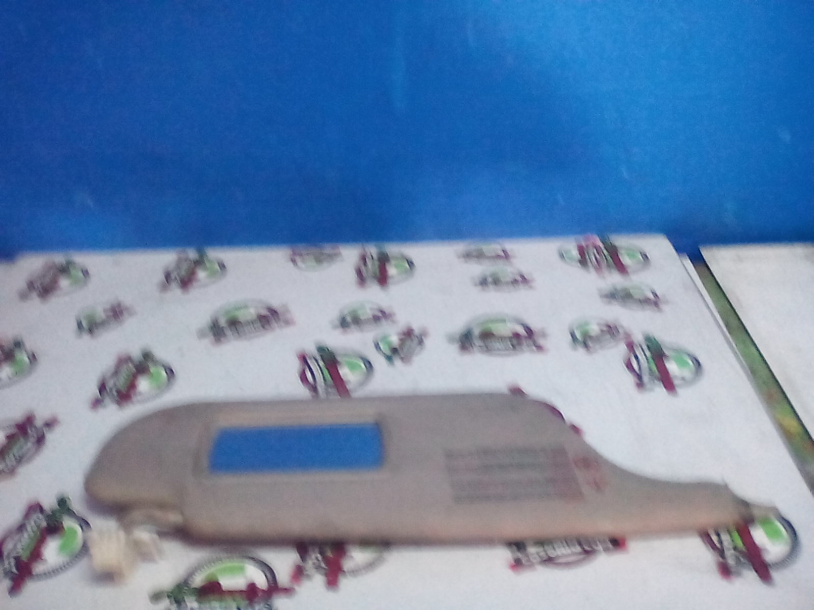 Aletta Parasole Parabrezza Destro 8200294229 Usato