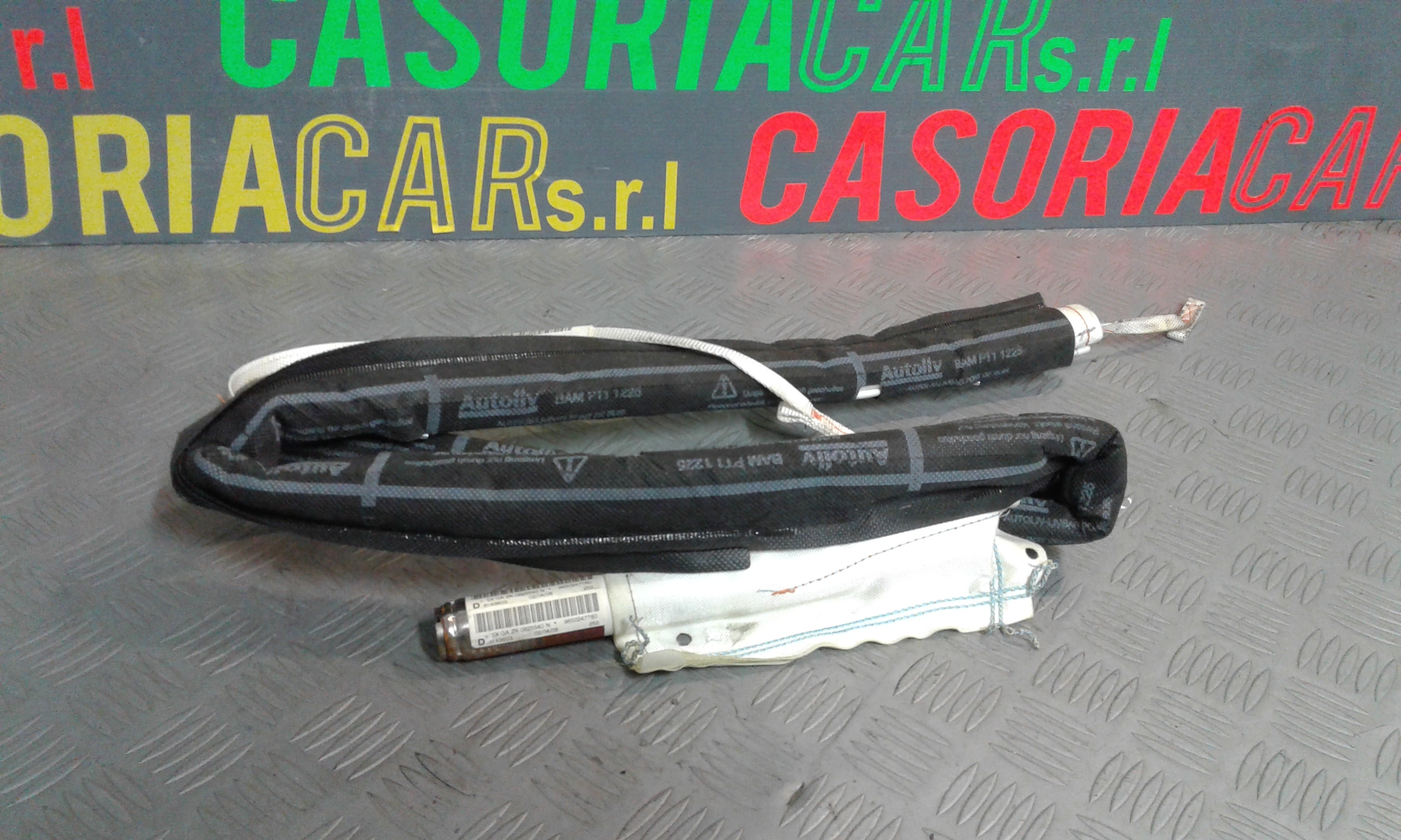 Dispositivo Airbag A Tendina Destro 8331W9 Usato