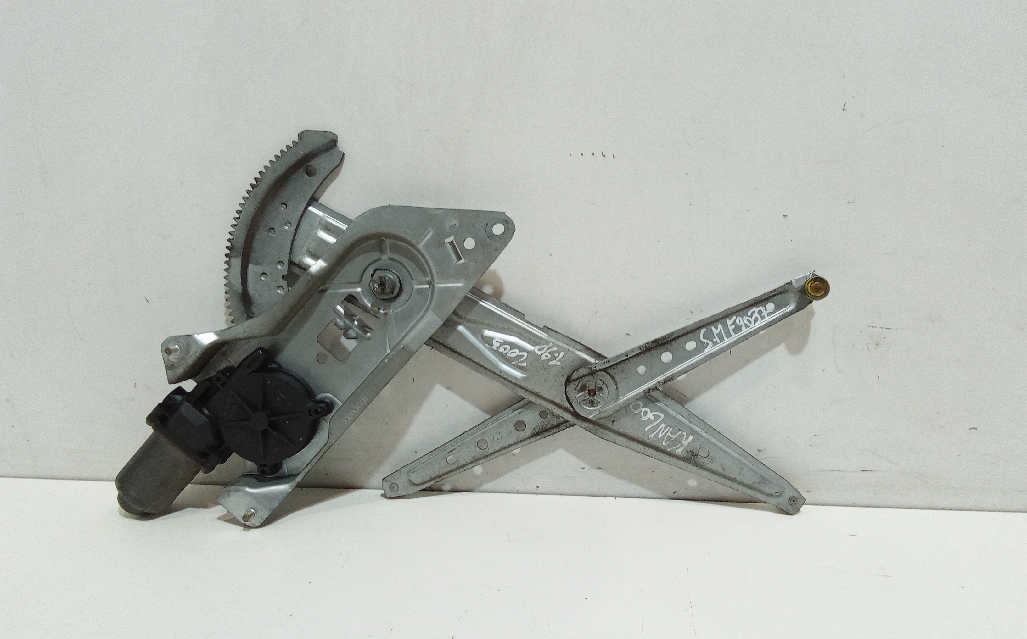 Alzacristallo Porta Ant. Destro Usato