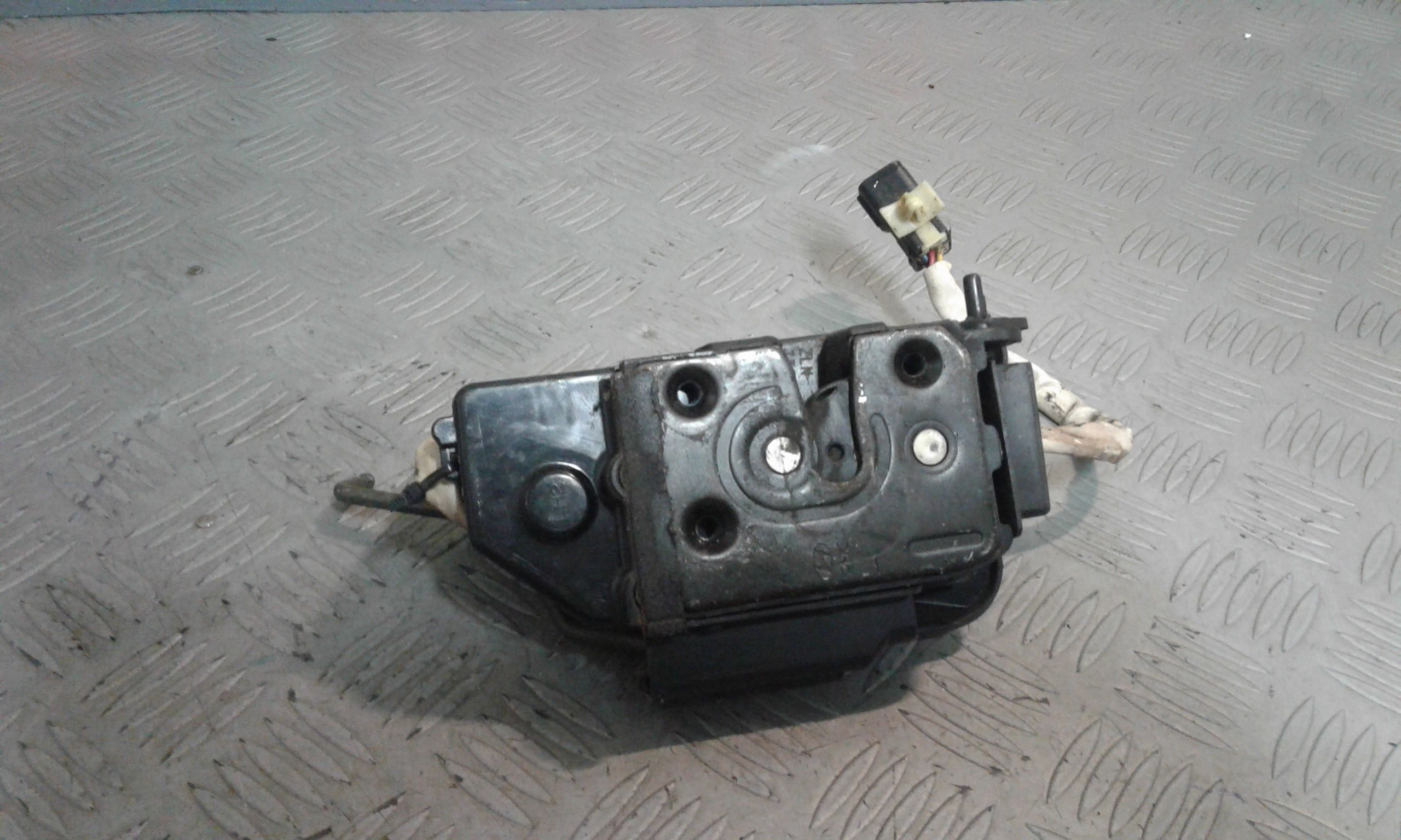 Serratura Porta Post. Sinistro 957351C000 Usato